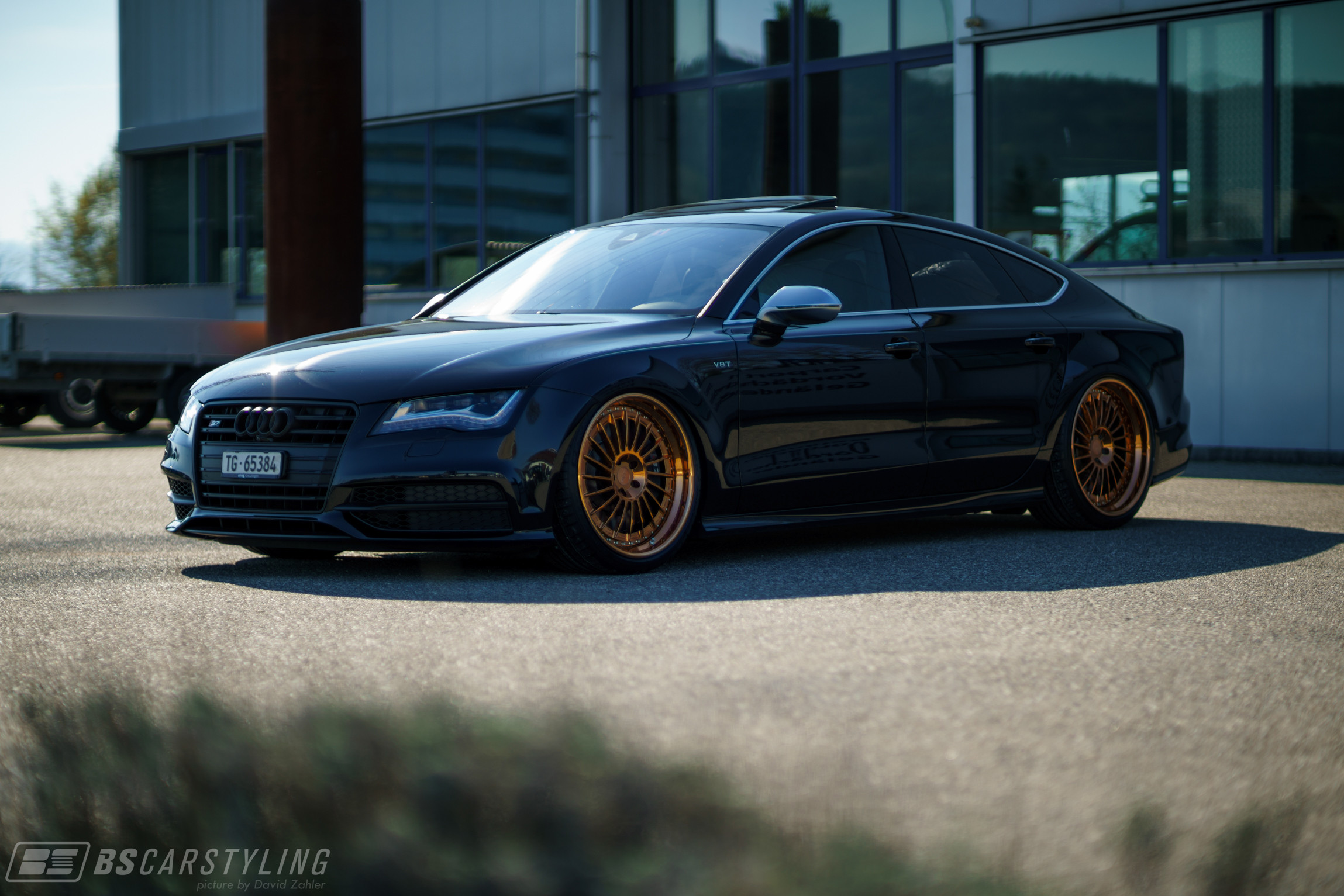 Black Audi S7 V8T with LED Headlights - Photo by Rotiform