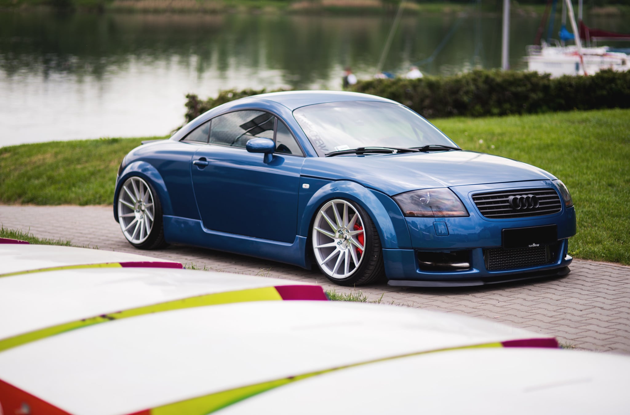 Custom Blue Audi TT Side Skirts - Photo by JR Wheels