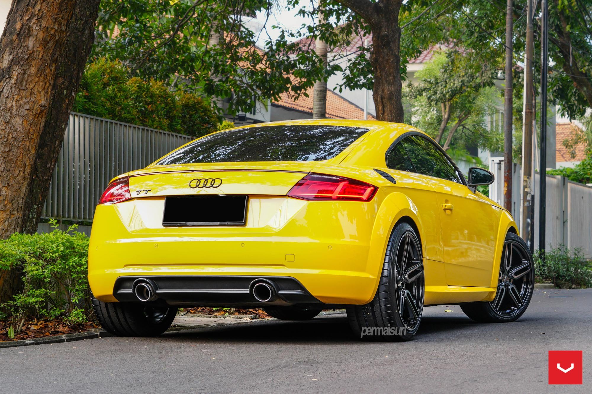 Yellow s. Ауди ТТ 8s желтая. Audi TT RS 8s Yellow. Диски Audi TT 8s. Wheels Audi TT 8s.