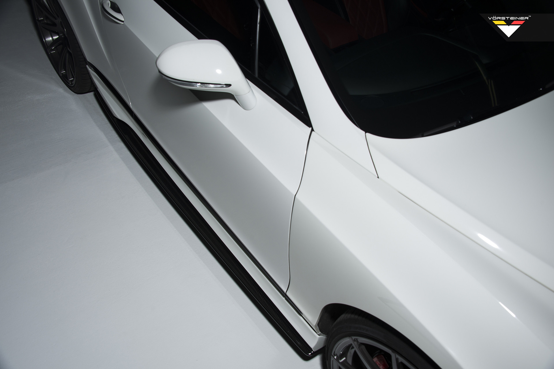 Custom Side Mirrors on White Bentley Continental - Photo by Vorstiner