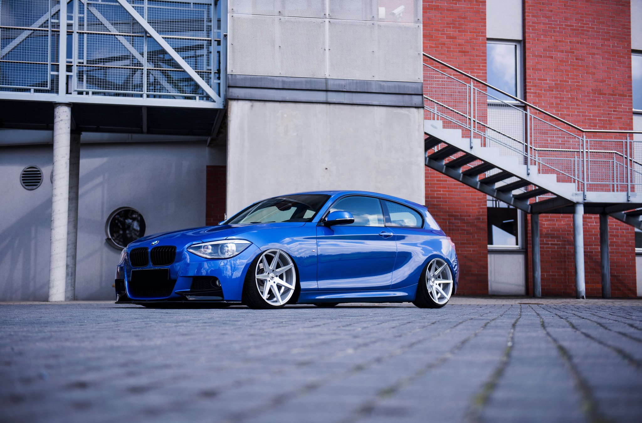 BMW 1 e81 Blue