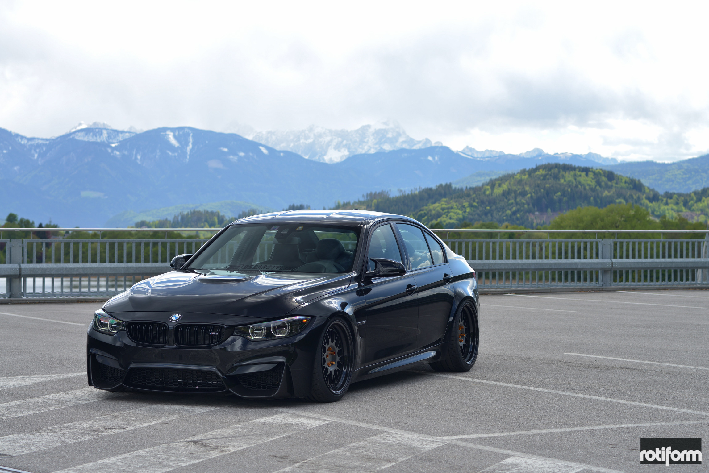 Blacked Out Grille on Custom BMW 3-Series - Photo by Rotiform