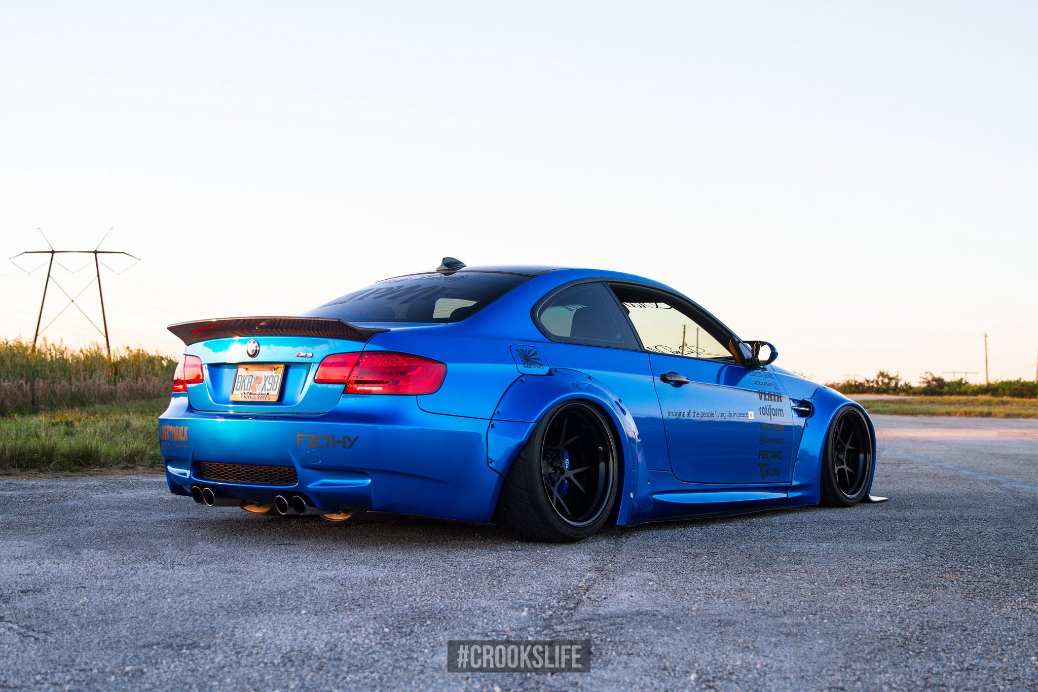 Carbon Fiber Rear Lip Spoiler on Blue BMW M3 - Photo by Jimmy Crook
