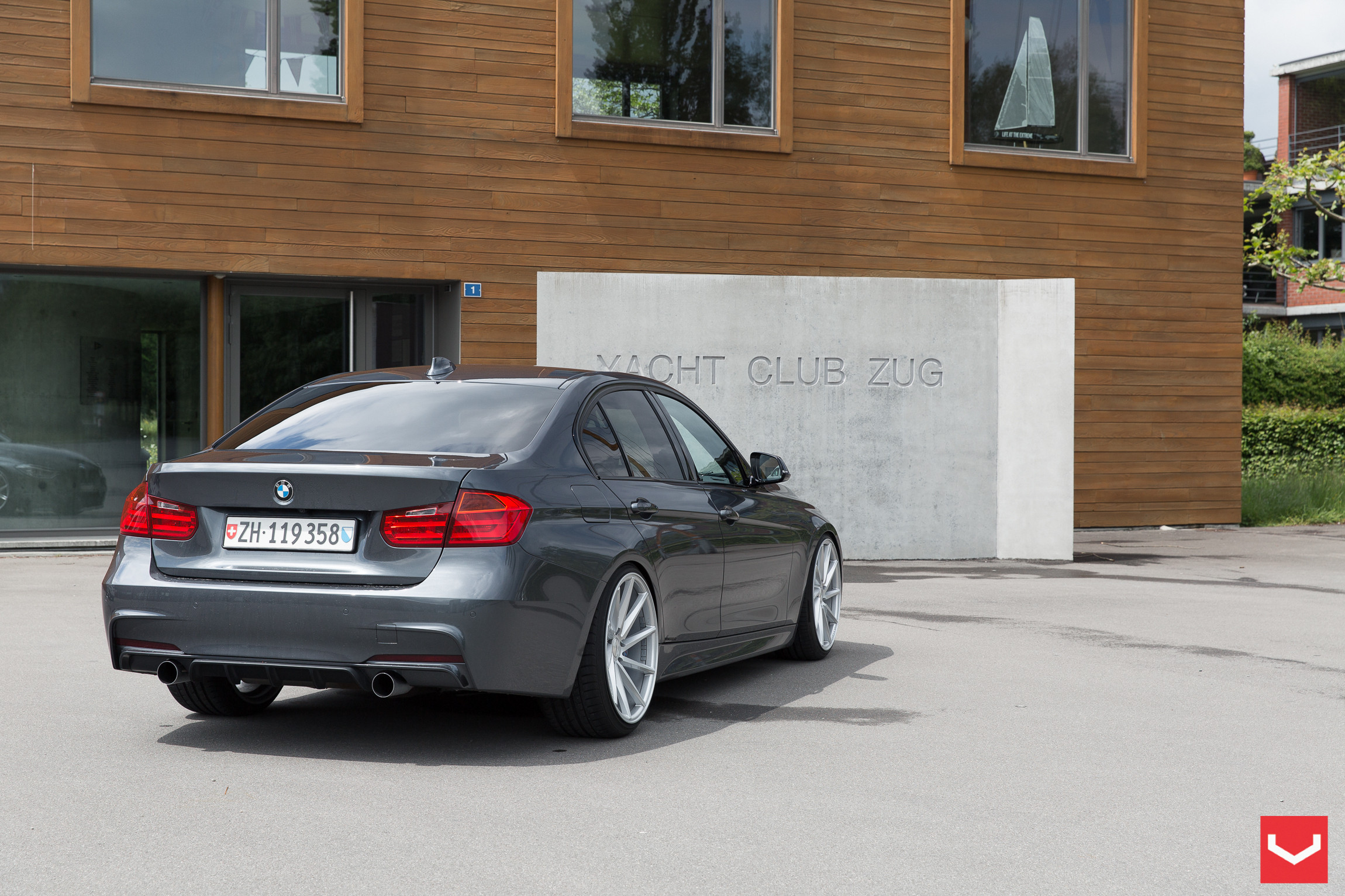 Aftermarket Rear Lip Spoiler on BMW 3-Series - Photo by Vossen