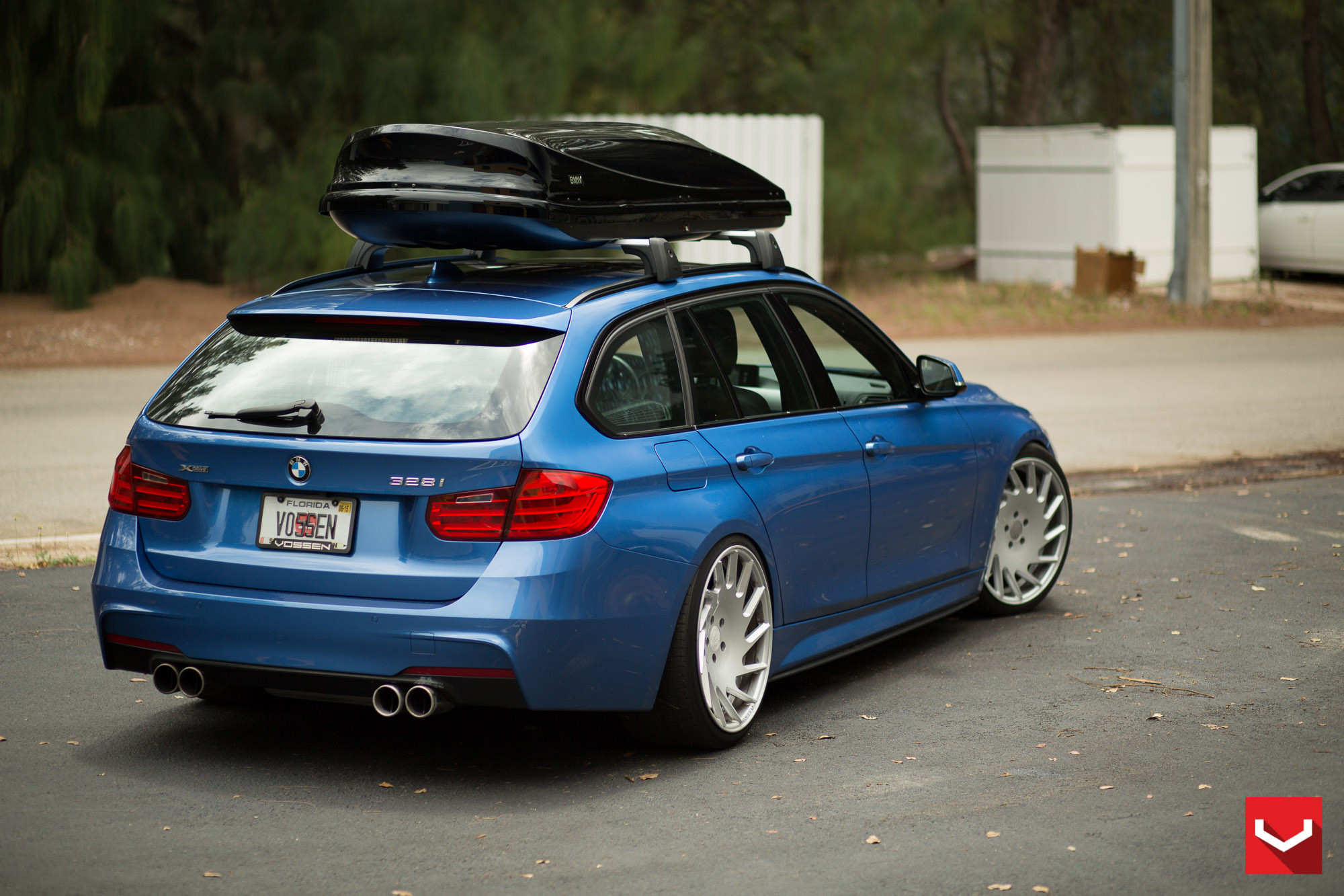 Aftermarket Roofline Spoiler on Blue BMW 3-Series - Photo by Vossen