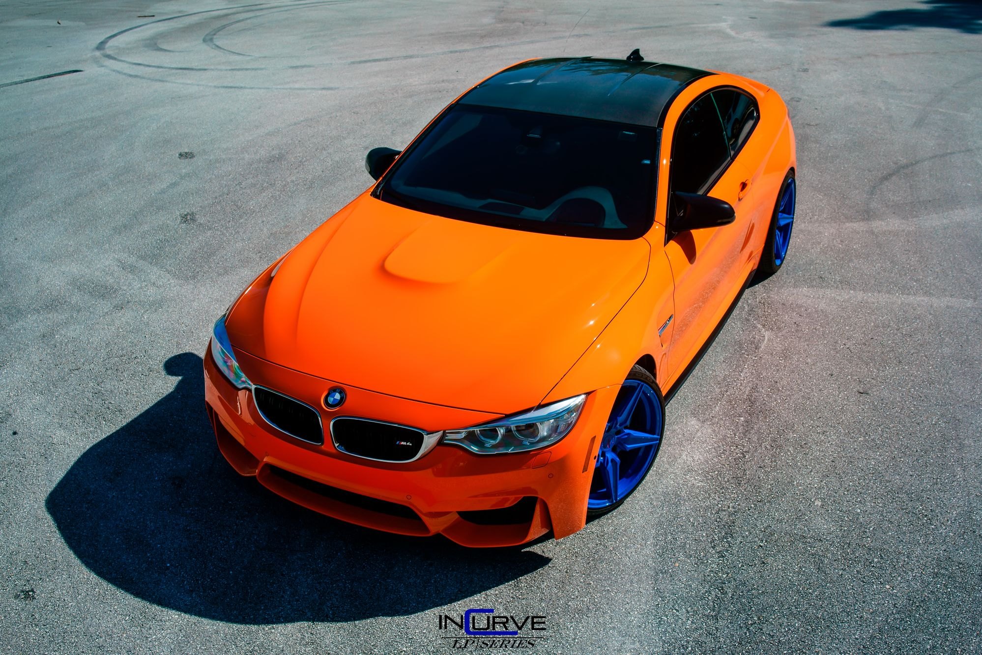 Оранжевая BMW e63