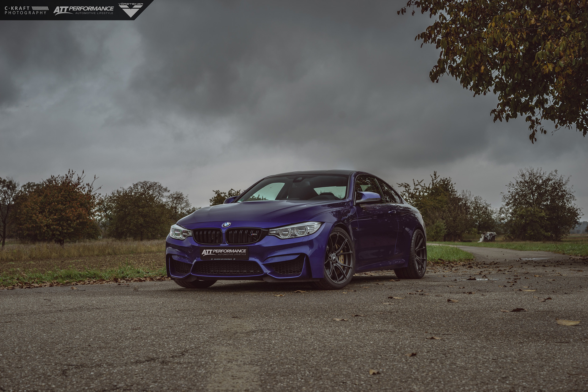 Aftermarket Hood on Blue BMW 4-Series - Photo by Vorstiner