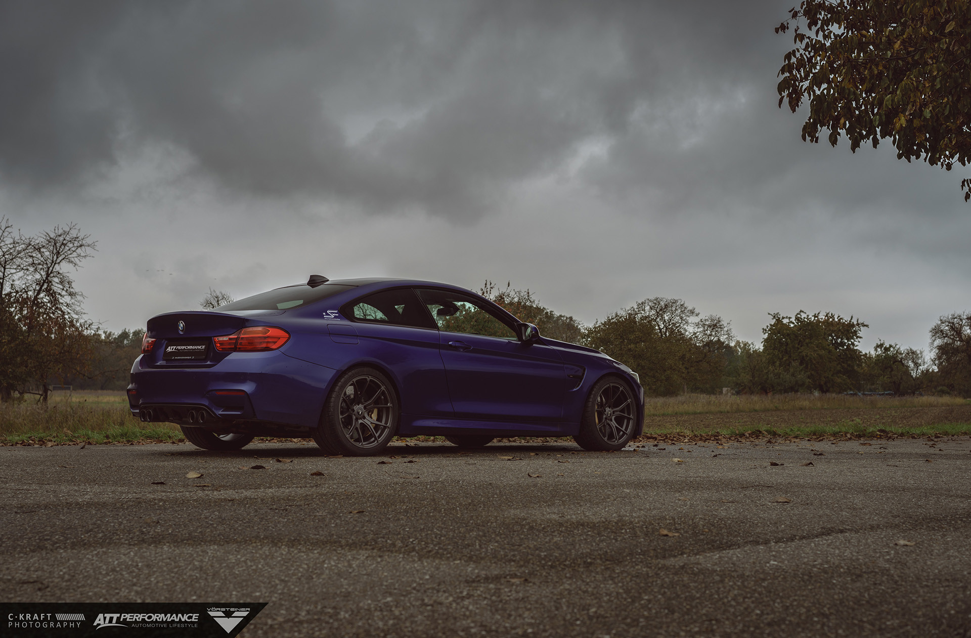 Red LED Taillights on Blue BMW 4-Series - Photo by Vorstiner