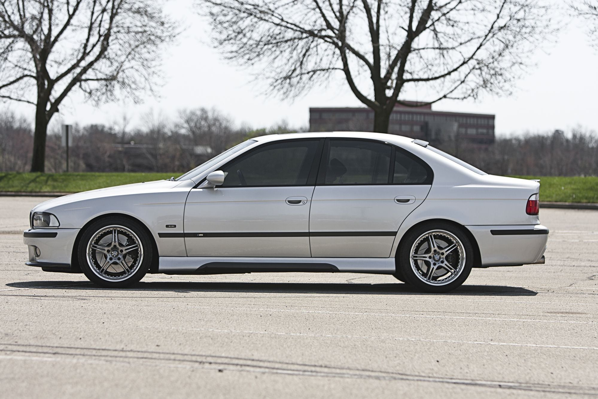 Gray BMW 5-Series with Aftermarket Side Skirts - Photo by dan kinzie