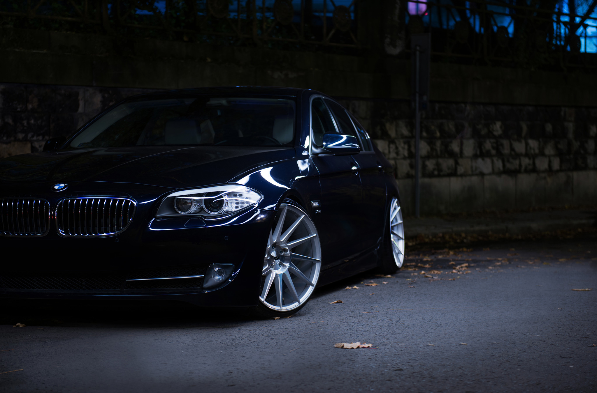 Custom Front Bumper on Dark Blue BMW 5-Series - Photo by JR Wheels