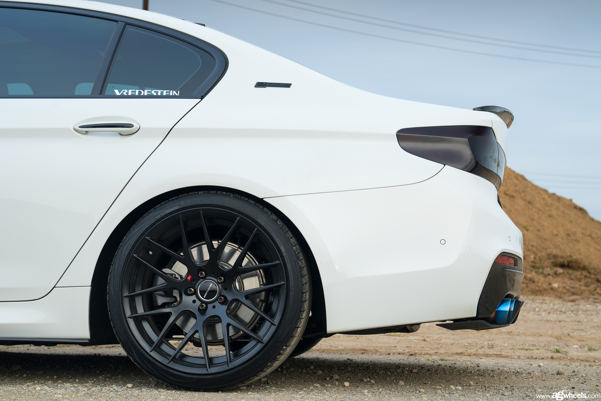 White BMW 5-Series with Matte Black Avant Garde Rims - Photo by Avant Garde Wheels