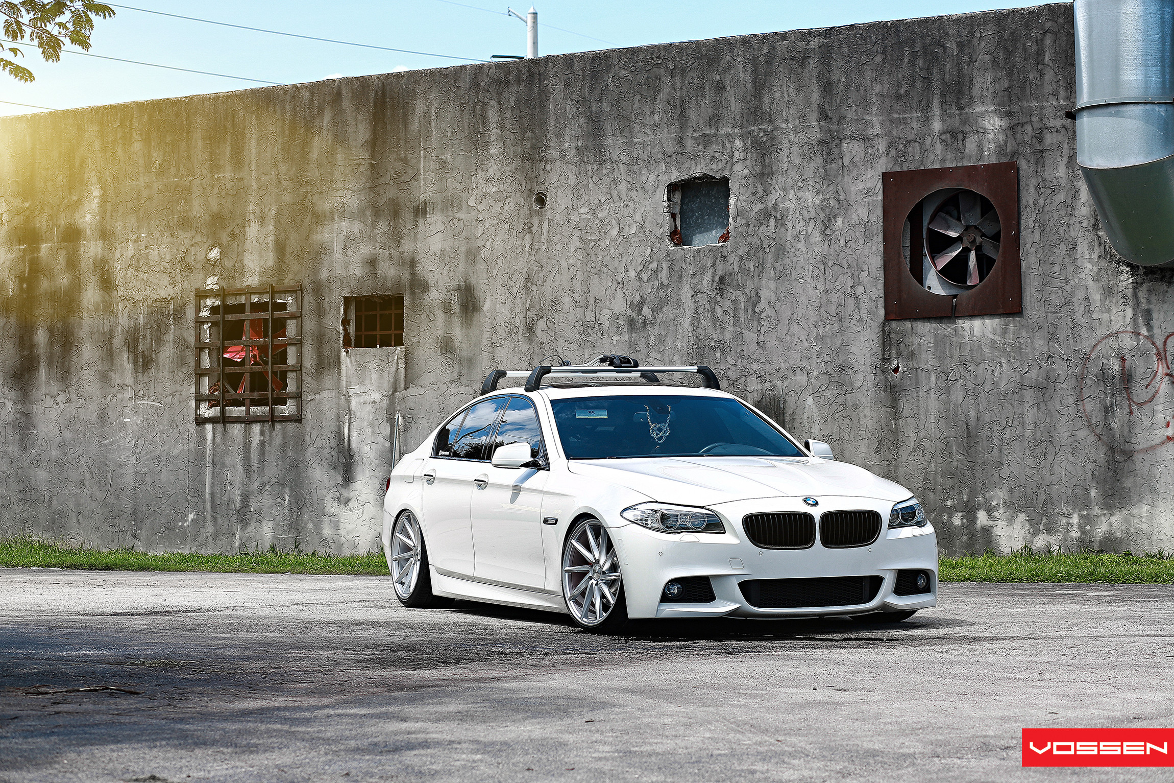 Base Rack System on Lowered White BMW 5-Series - Photo by Vossen