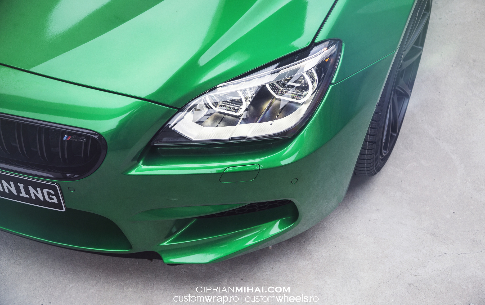 Green BMW 6-Series with Custom Wheels - Photo by Ciprian Mihai
