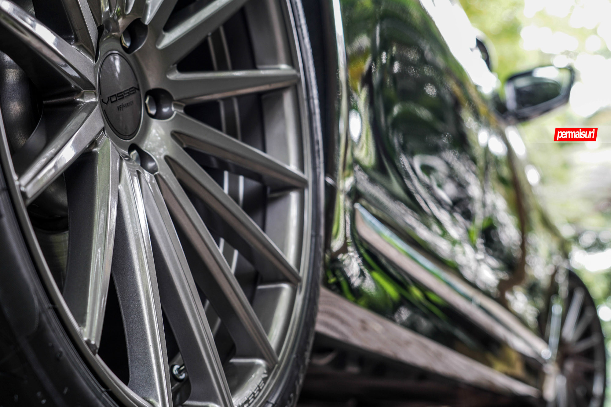 Gunmetal VFS Vossen Rims on Black BMW 7-Series - Photo by Vossen