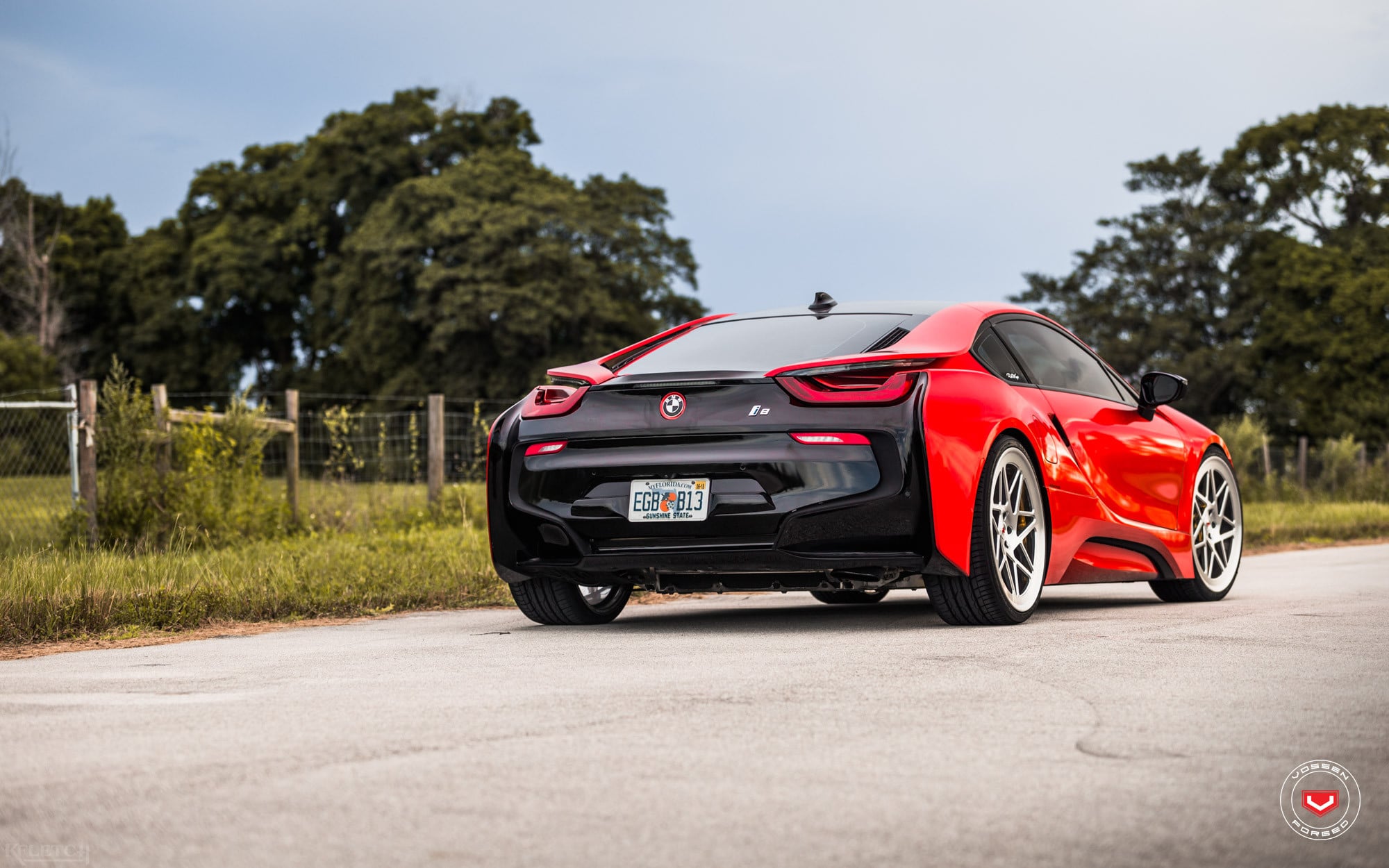 Custom Rear Bumper on Red BMW i8 - Photo by Vossen