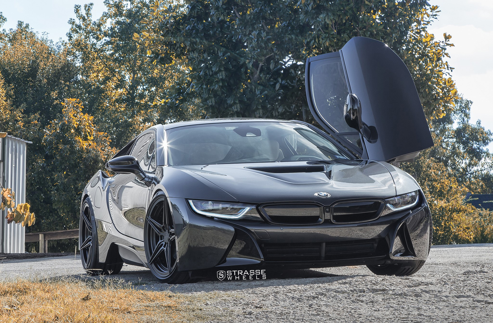 Black BMW i8 with Strasse Rims - Photo by Strasse Forged