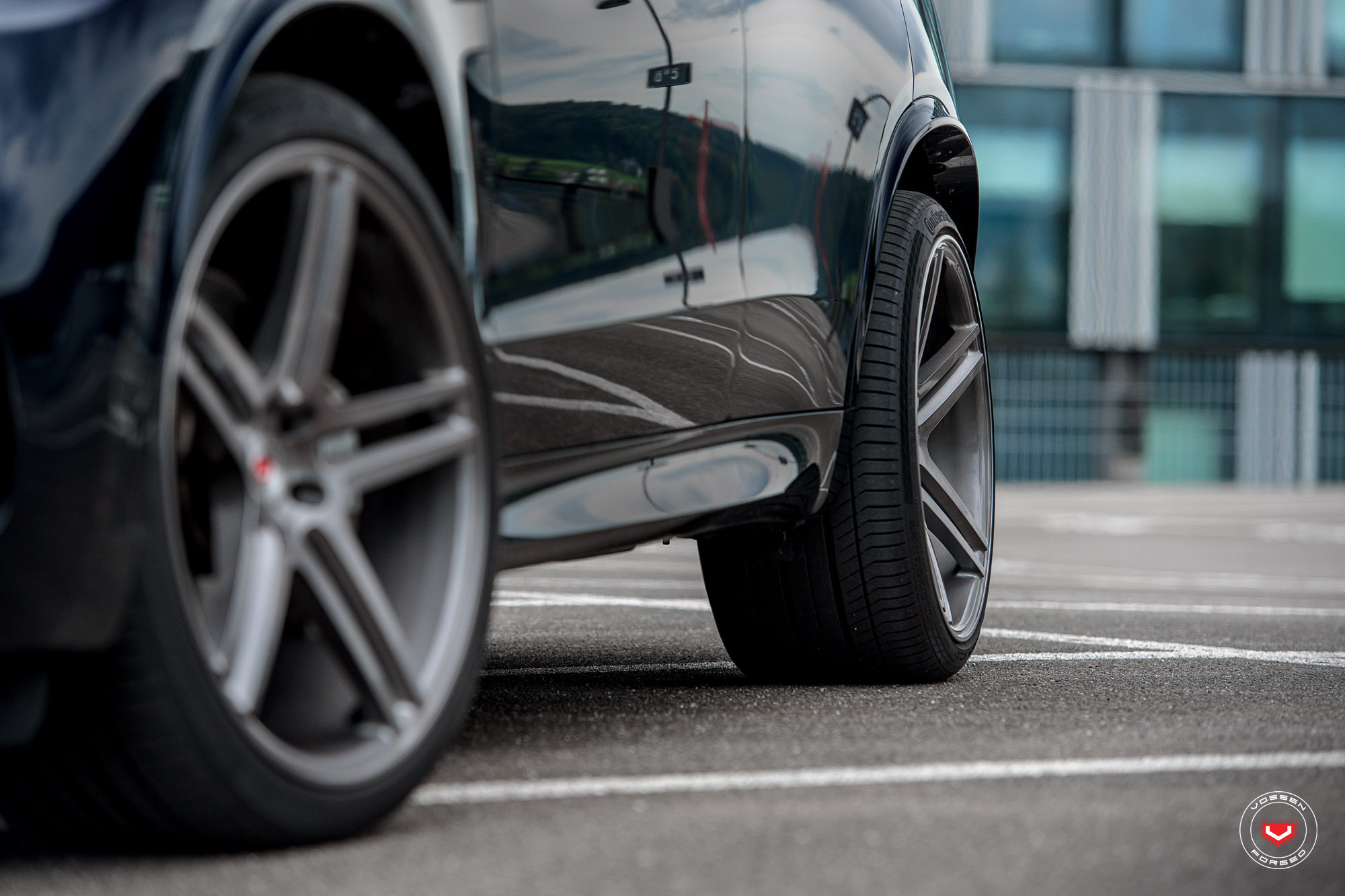 22 Inch Dark Smoke VPS Vossen Rims on BMW X5 - Photo by Vossen