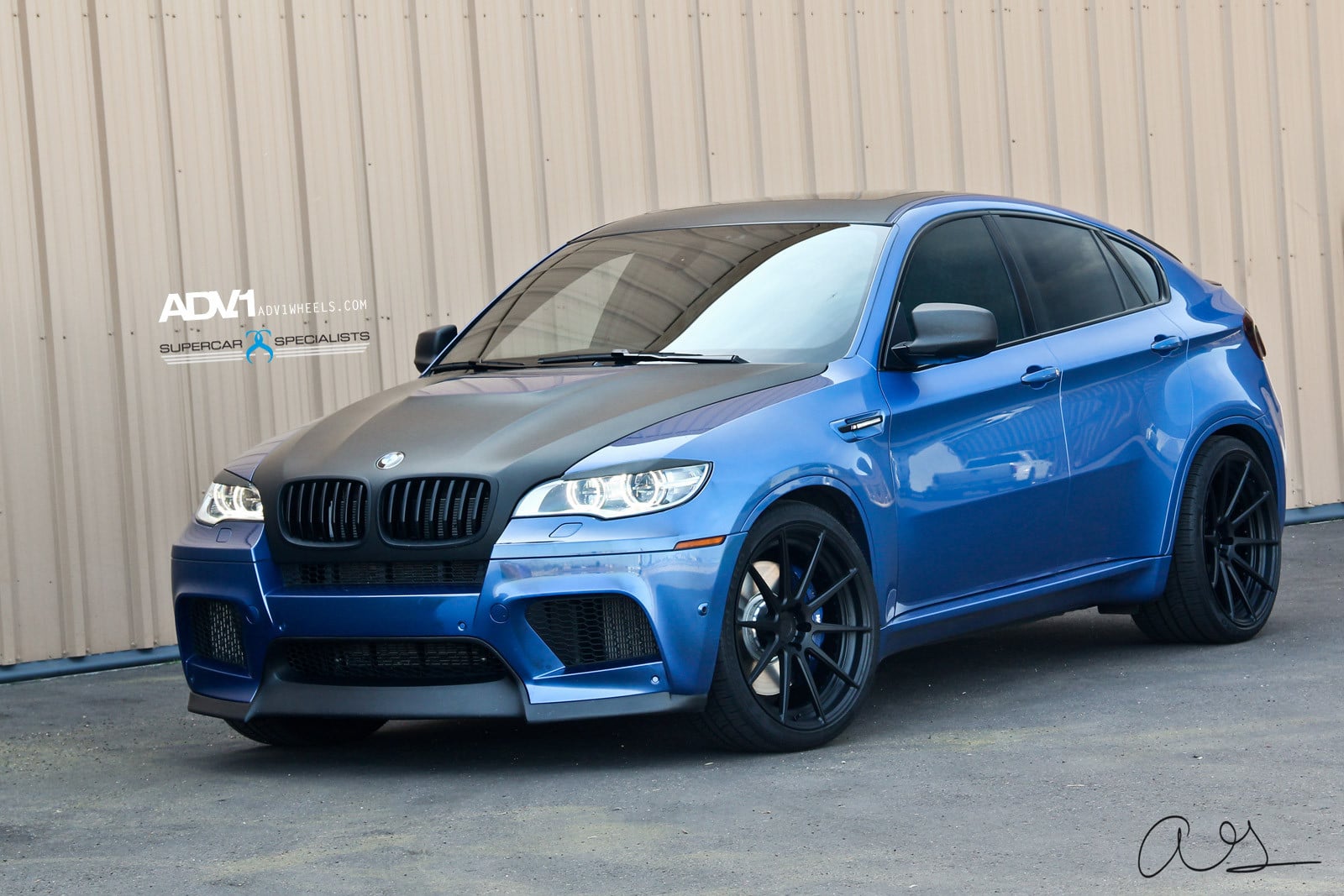 Blue BMW M6 with Black Matte Custom Hood - Photo by ADV.1