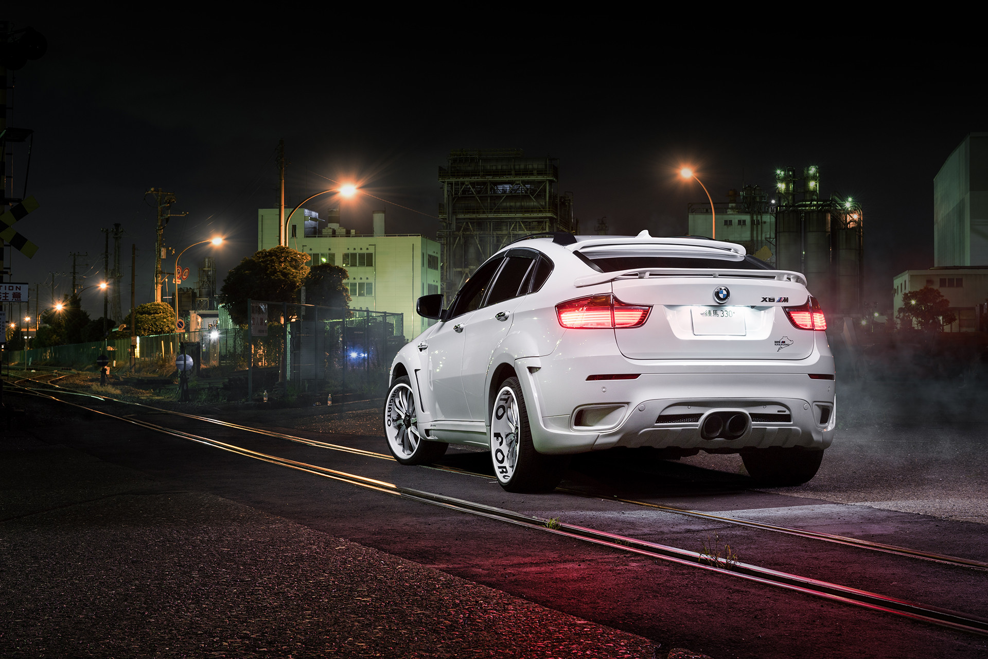 Custom Rear Diffuser on White BMW X6 - Photo by Forgiato