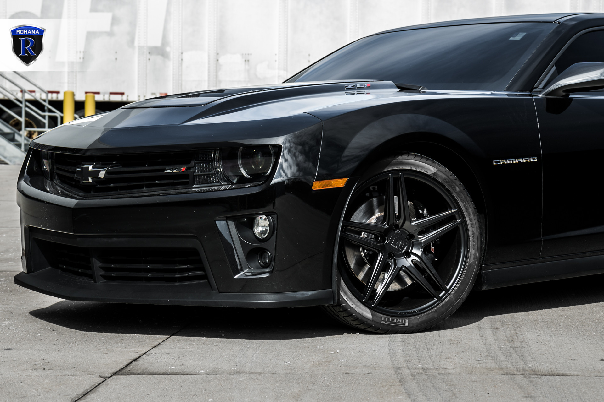 Dark Smoke Headlights on Black Chevy Camaro - Photo by Rohana Wheels