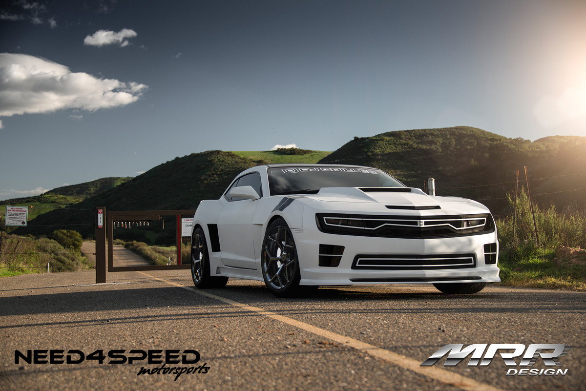White Camaro with Premium DJ Grille and MRR Rims - Photo by MRR
