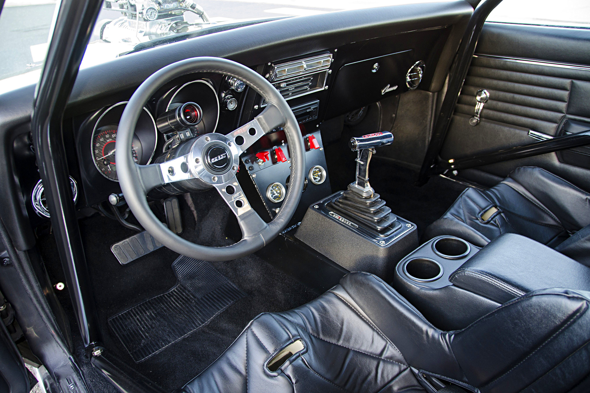 Grant Steering Wheel in Black Chevy Camaro 383 - Photo by Steve Temple