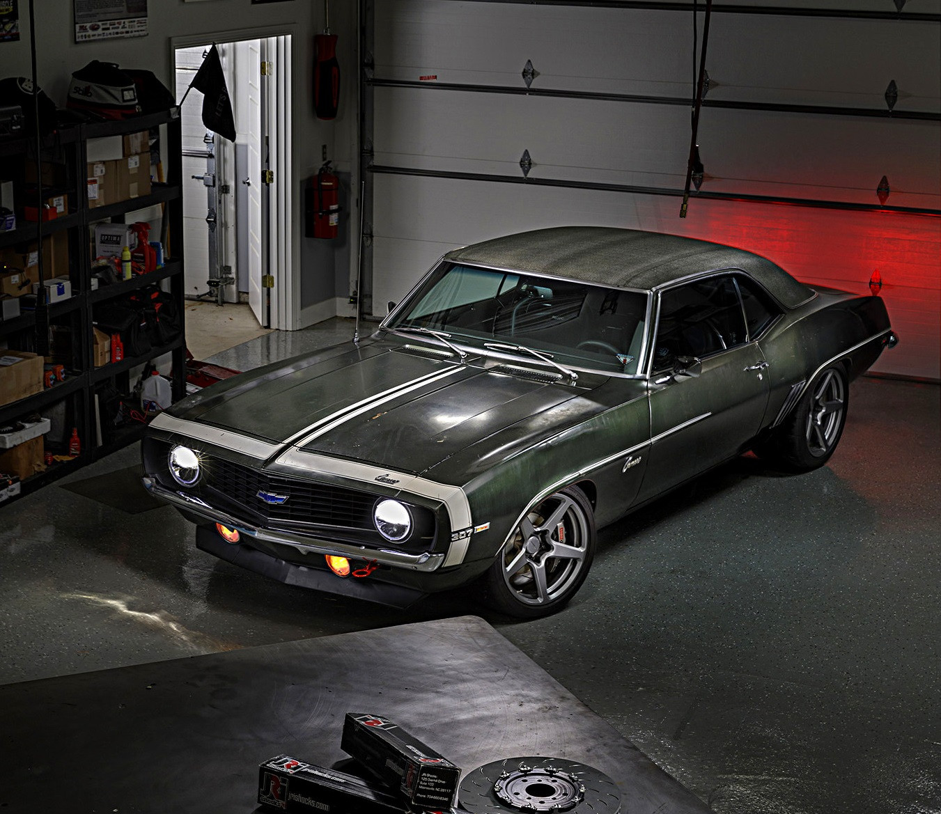 Crystal Clear Headlights on Gray Chevy Camaro 307 - Photo by Robert McGaffin