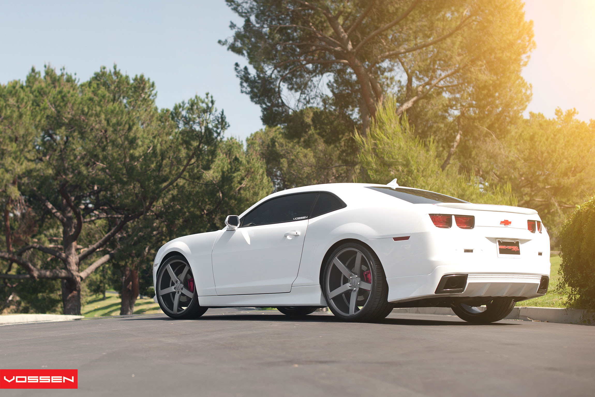 CV3R Vossen Rims on White Chevy Camaro - Photo by Vossen
