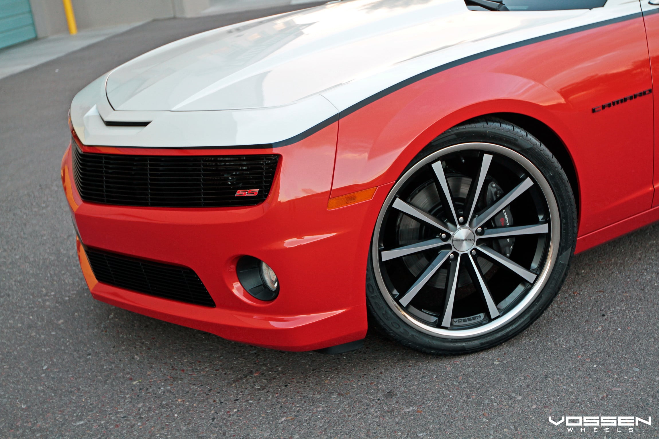 Vossen Gunmetal Rims on Red Chevy Camaro SS - Photo by Vossen