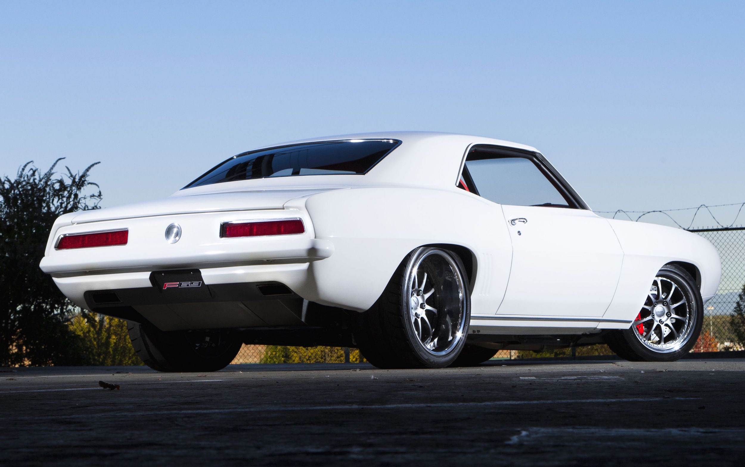 Custom Rear Diffuser on White Chevy Camaro F69 - Photo by Forgeline Motorsports