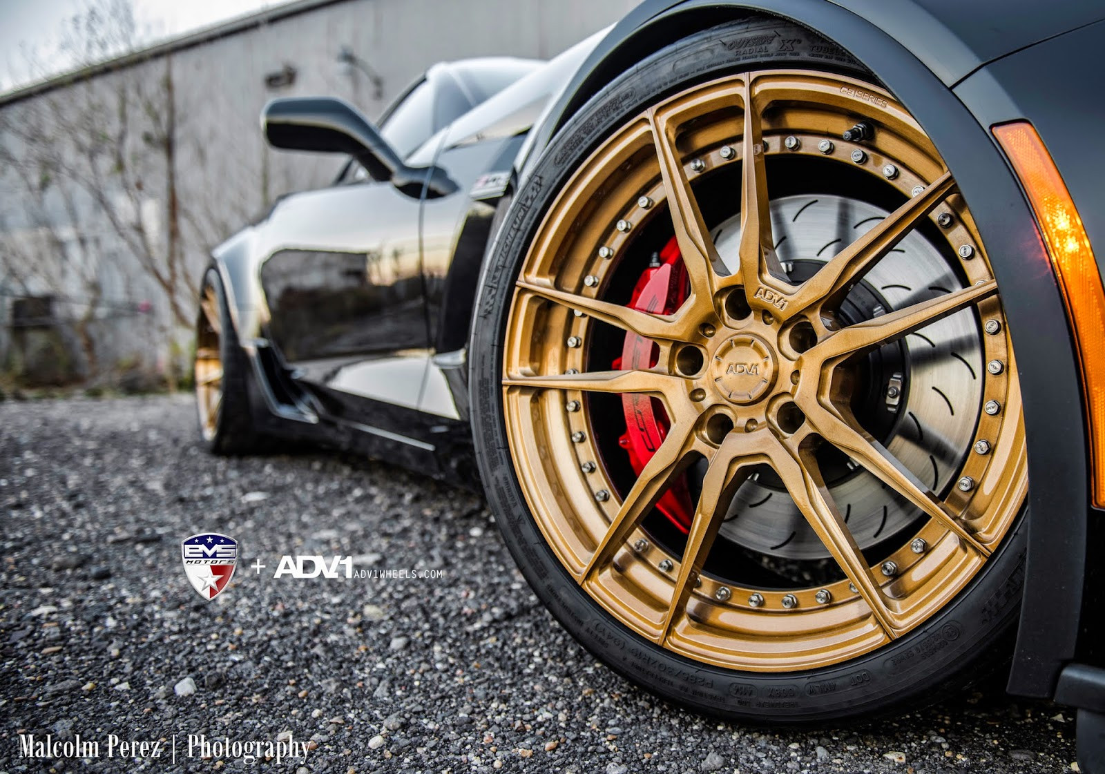 Corvette Z06 OEM Brakes and Slotted Rotors - Photo by ADV1