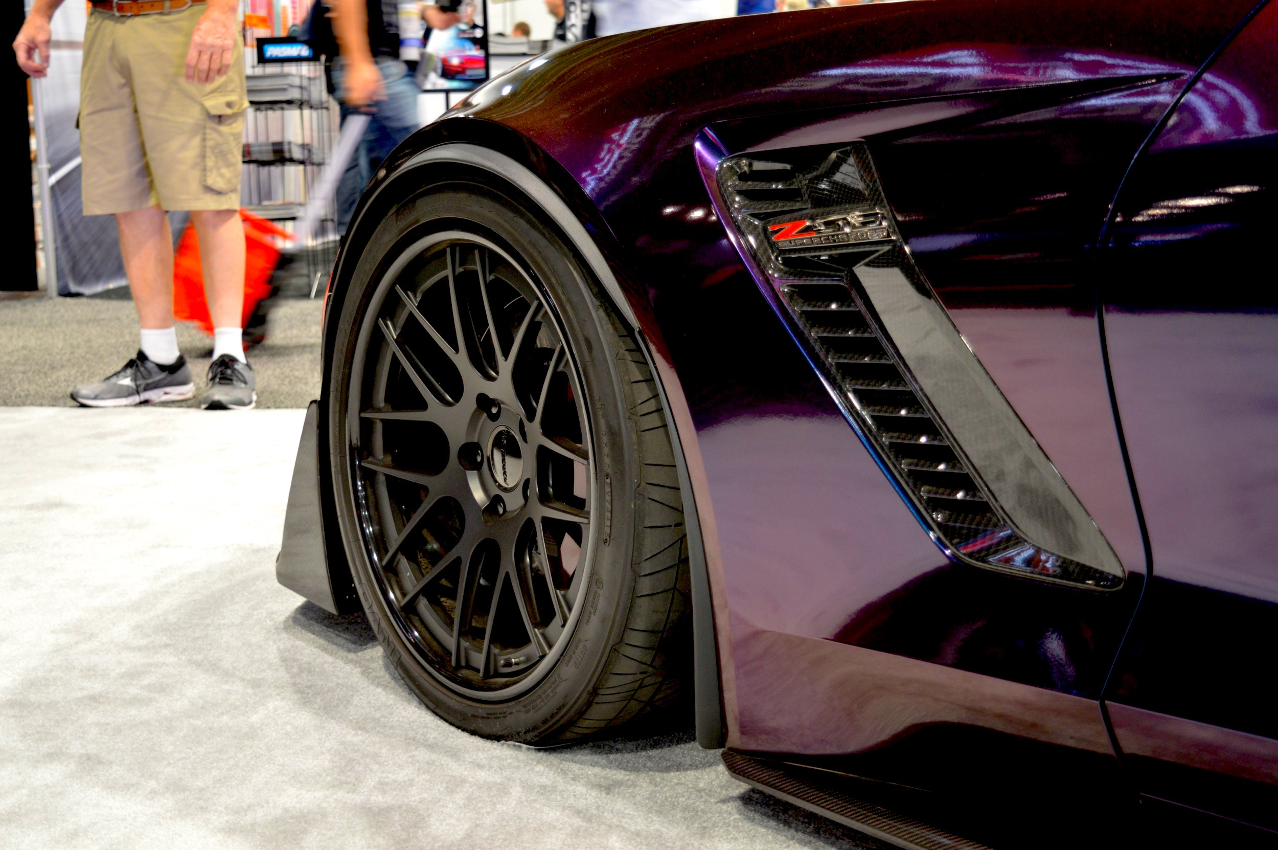 Chameleon Chevy Corvette with Carbon Fiber Side Vents - Photo by Forgeline Motorsports