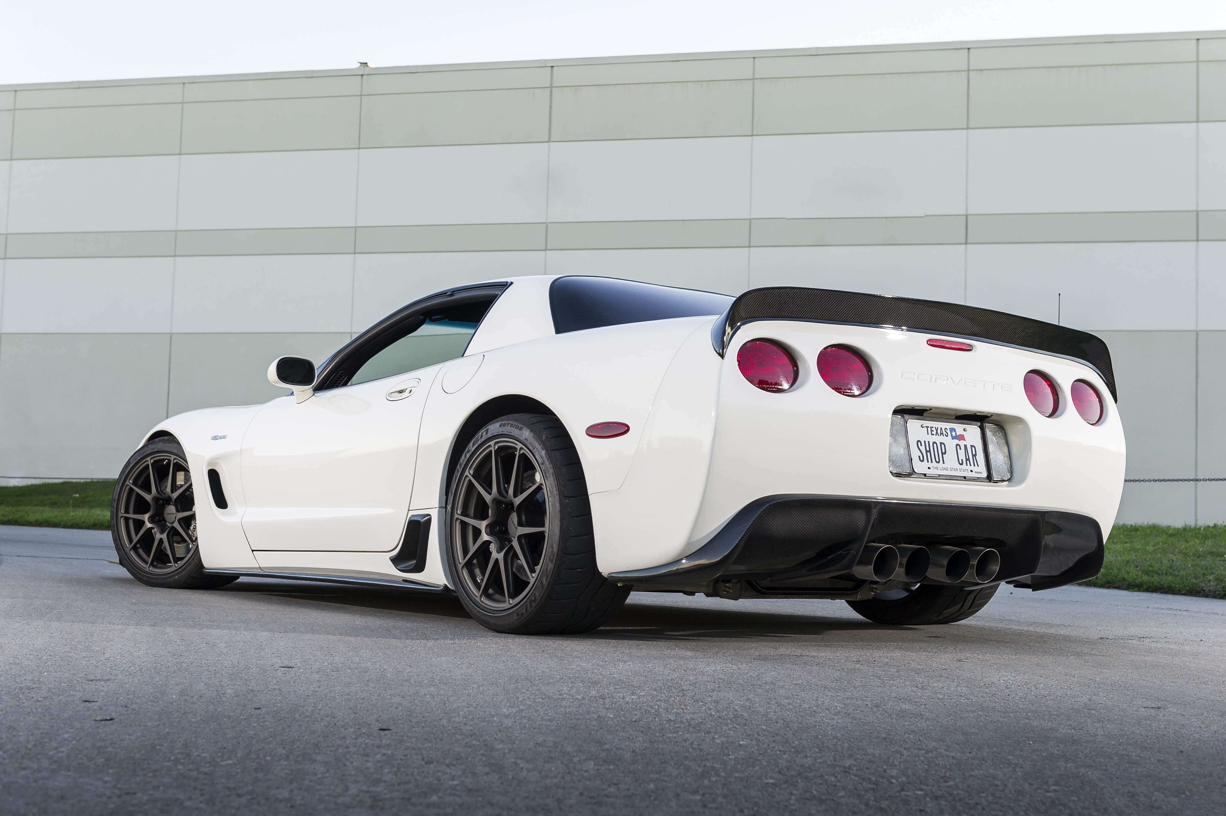 Carbon Fiber Rear Spoiler on White Chevy Corvette - Photo by Forgeline Motorsports