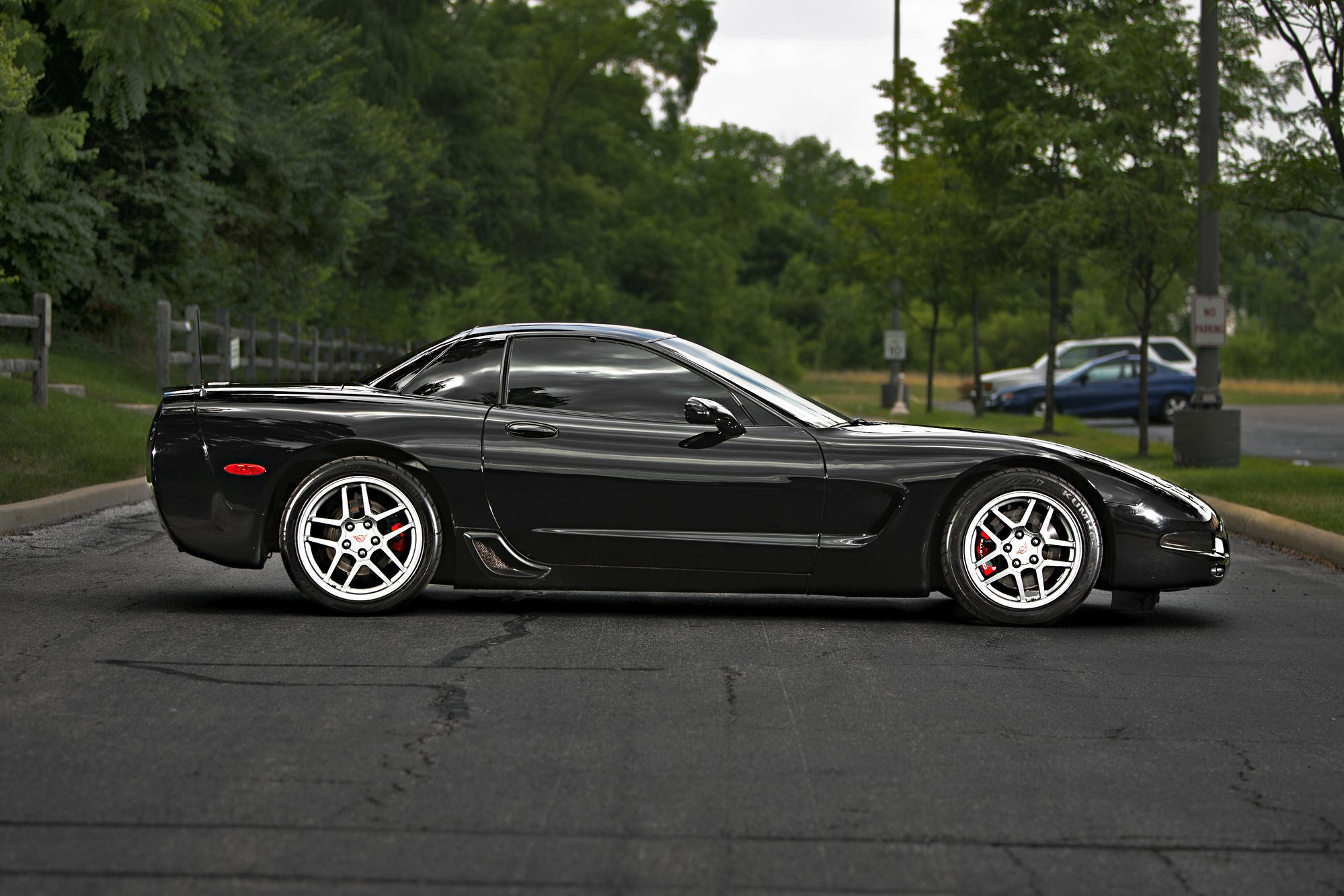 Black Chevy Corvette Z06 with Kumho Tires - Photo by dan kinzie