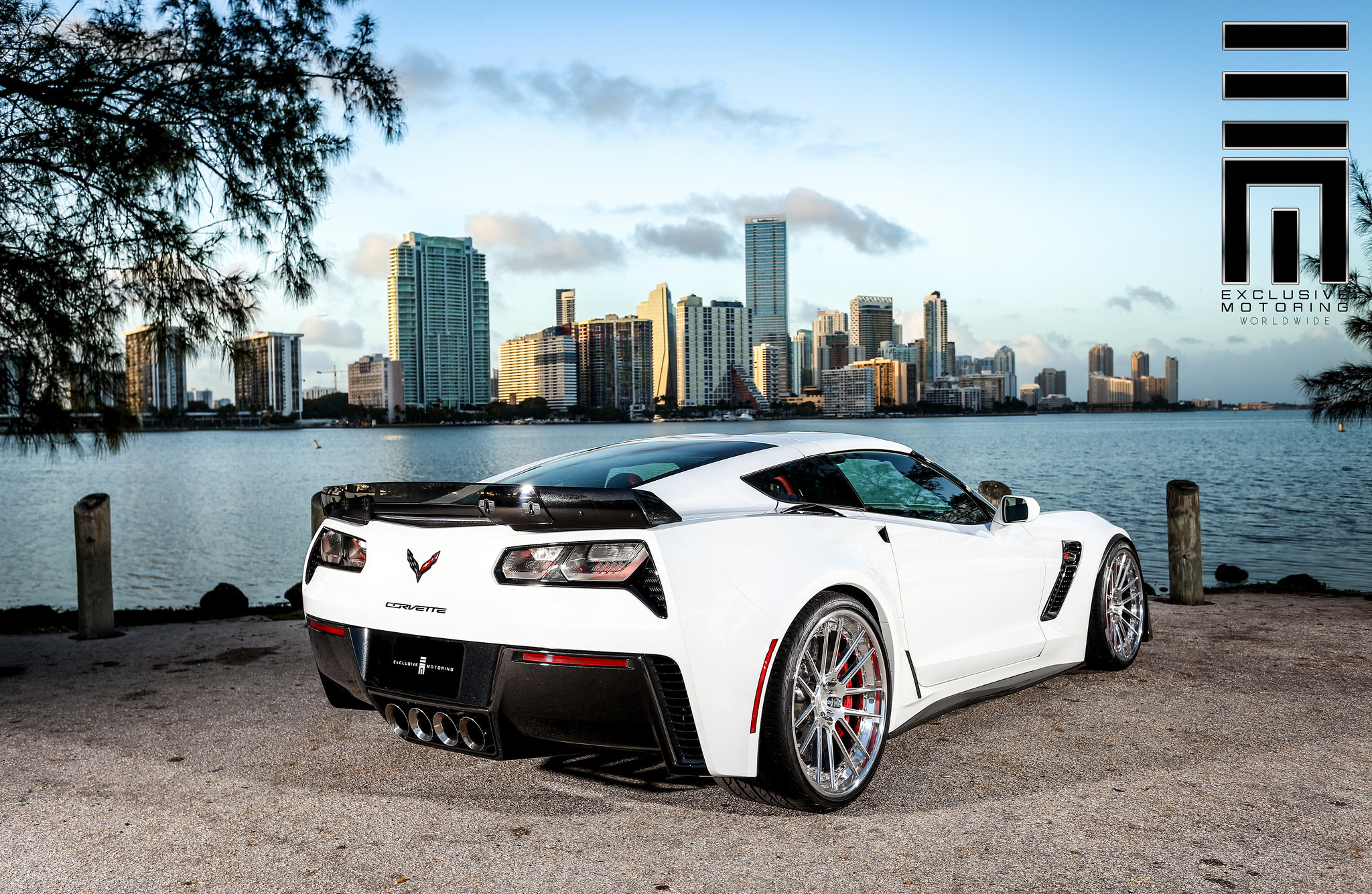 Vette Stingray on Chrome ADV.1 Wheels - Photo by Exclusive Motoring