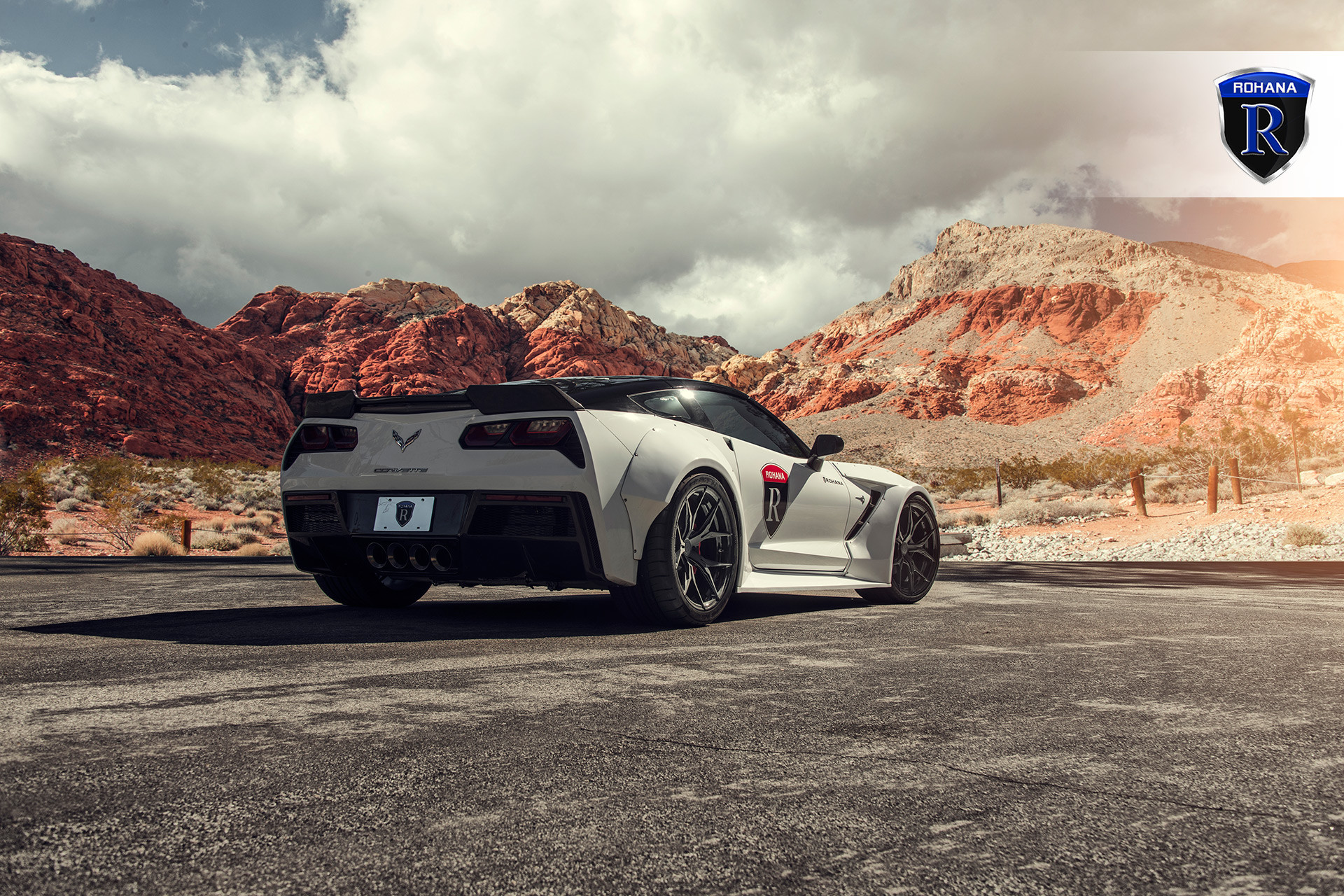Chevy Corvette C7 Overfenders With Rivets - Photo by Rohana Wheels