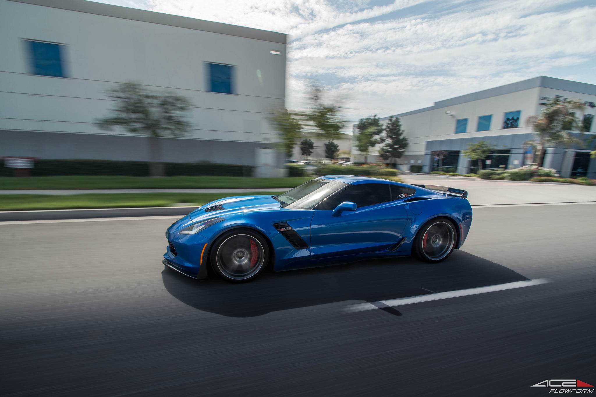 Blue Chevy Corvette with Ace Alloy Flowform Wheels - Photo by Ace Alloy