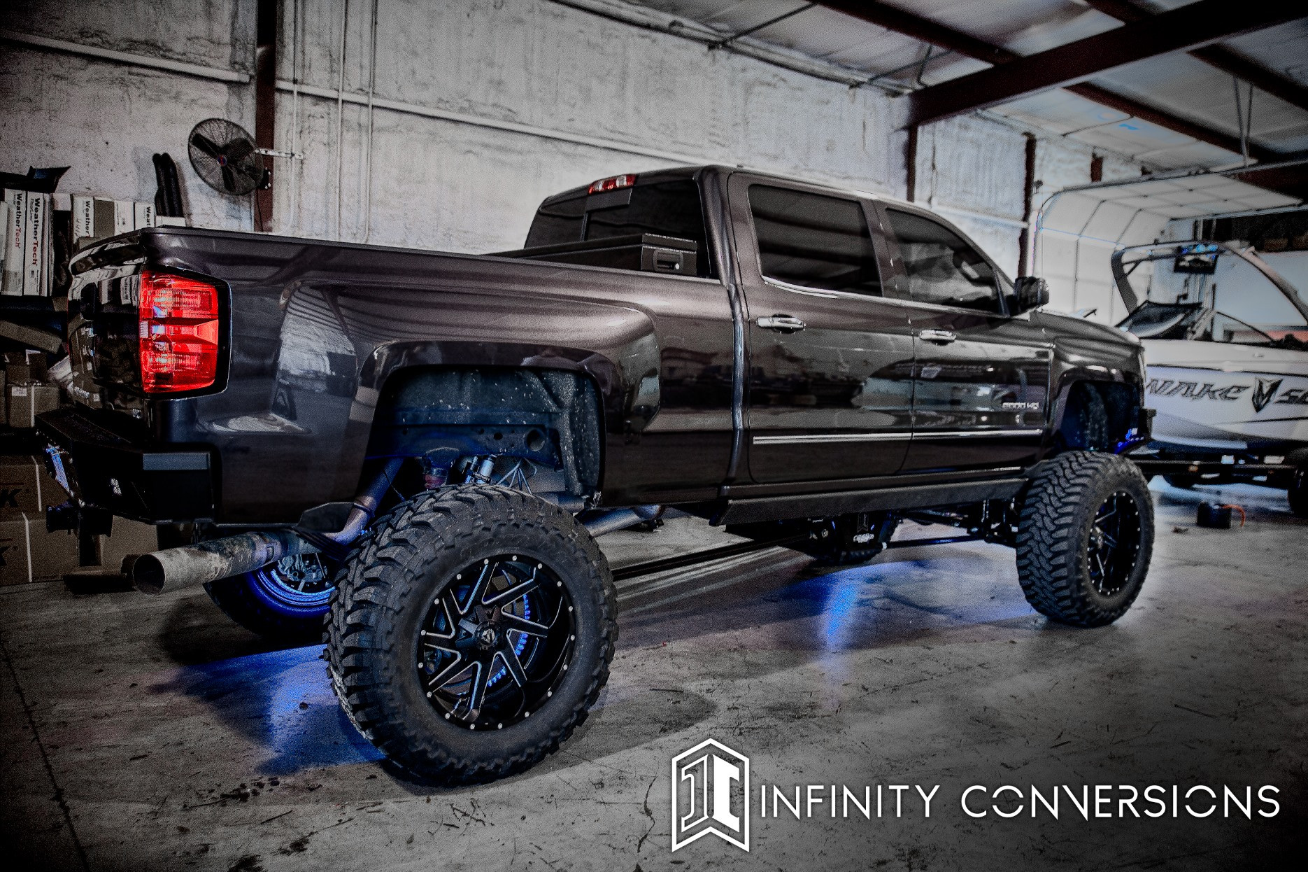 Silverado 2500HD with a Lift and 35 Inch Tires - Photo by Oracle