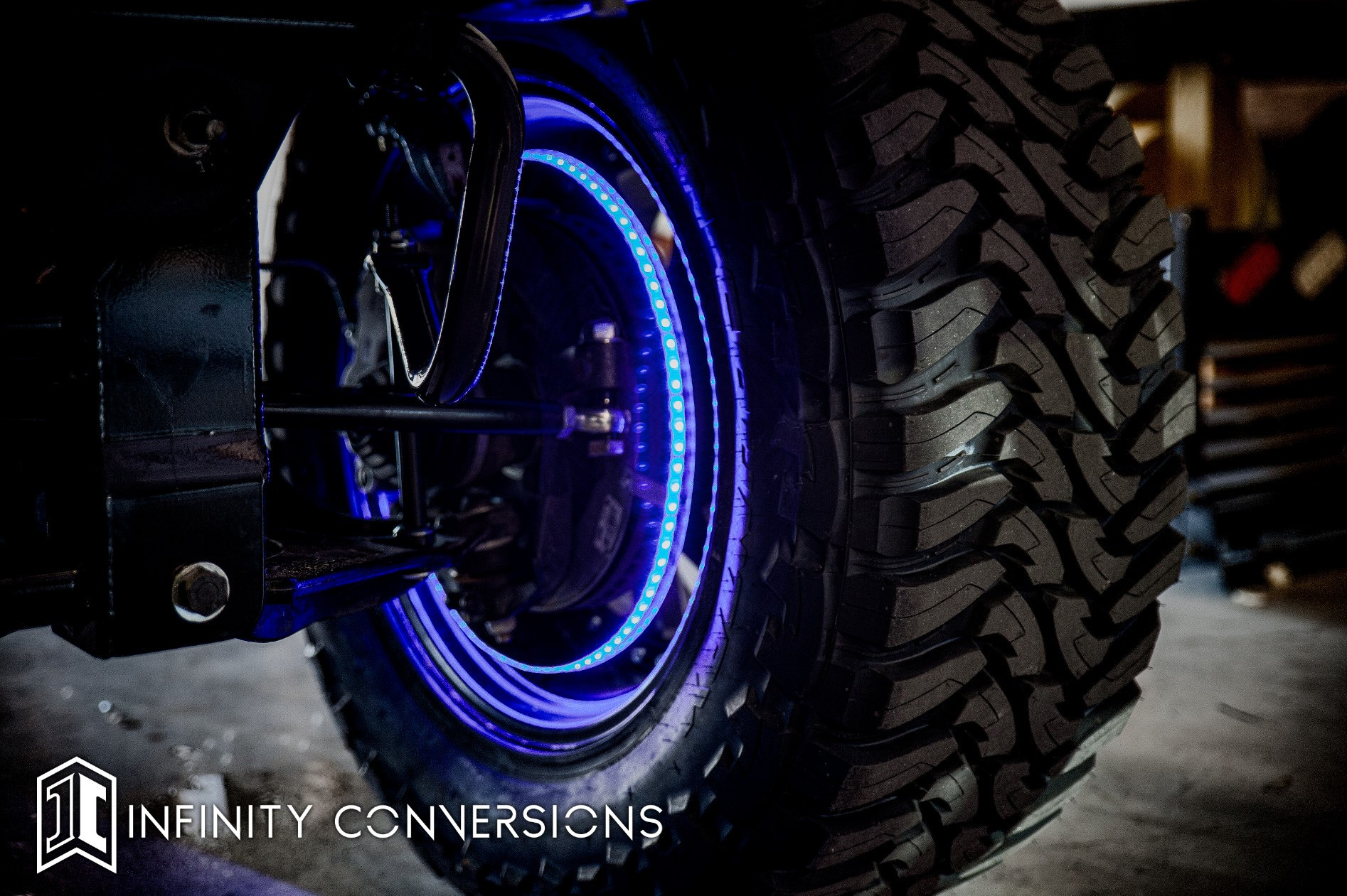 LED inner wheel accent lights - Photo by Oracle