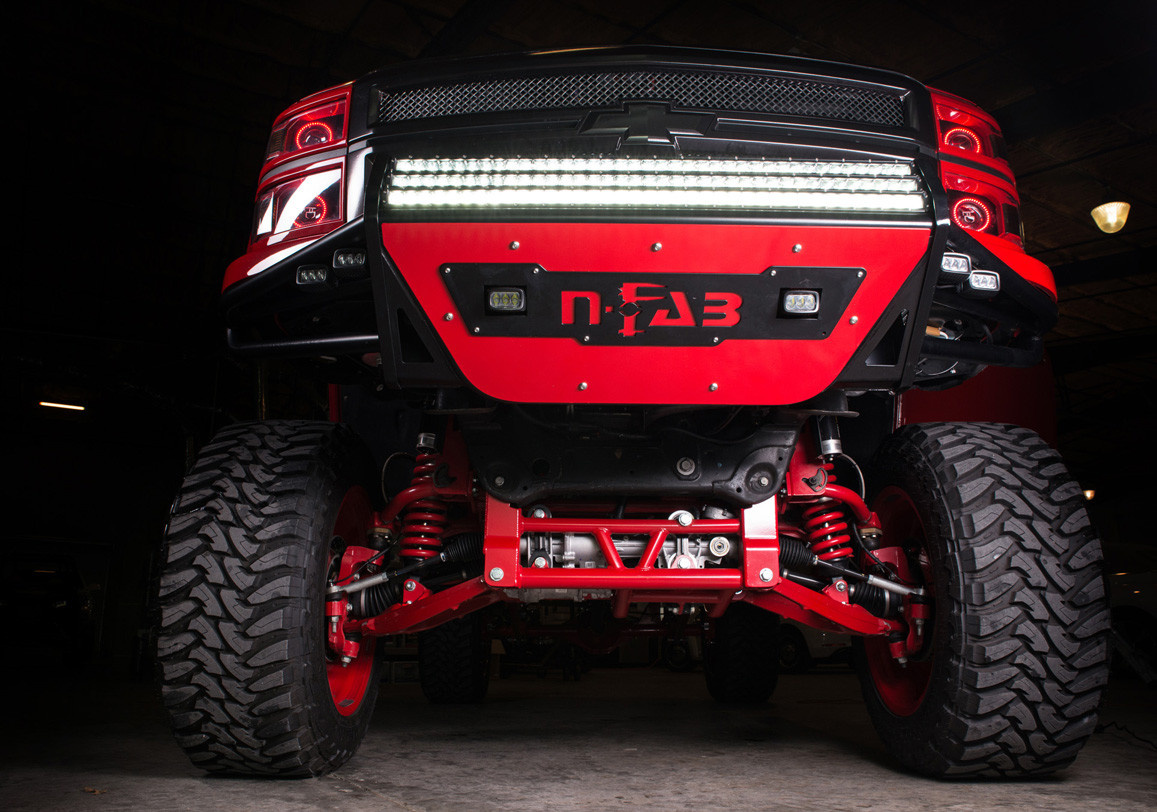 Custom painted Lift Kit Components - Photo by Robbie Bryant