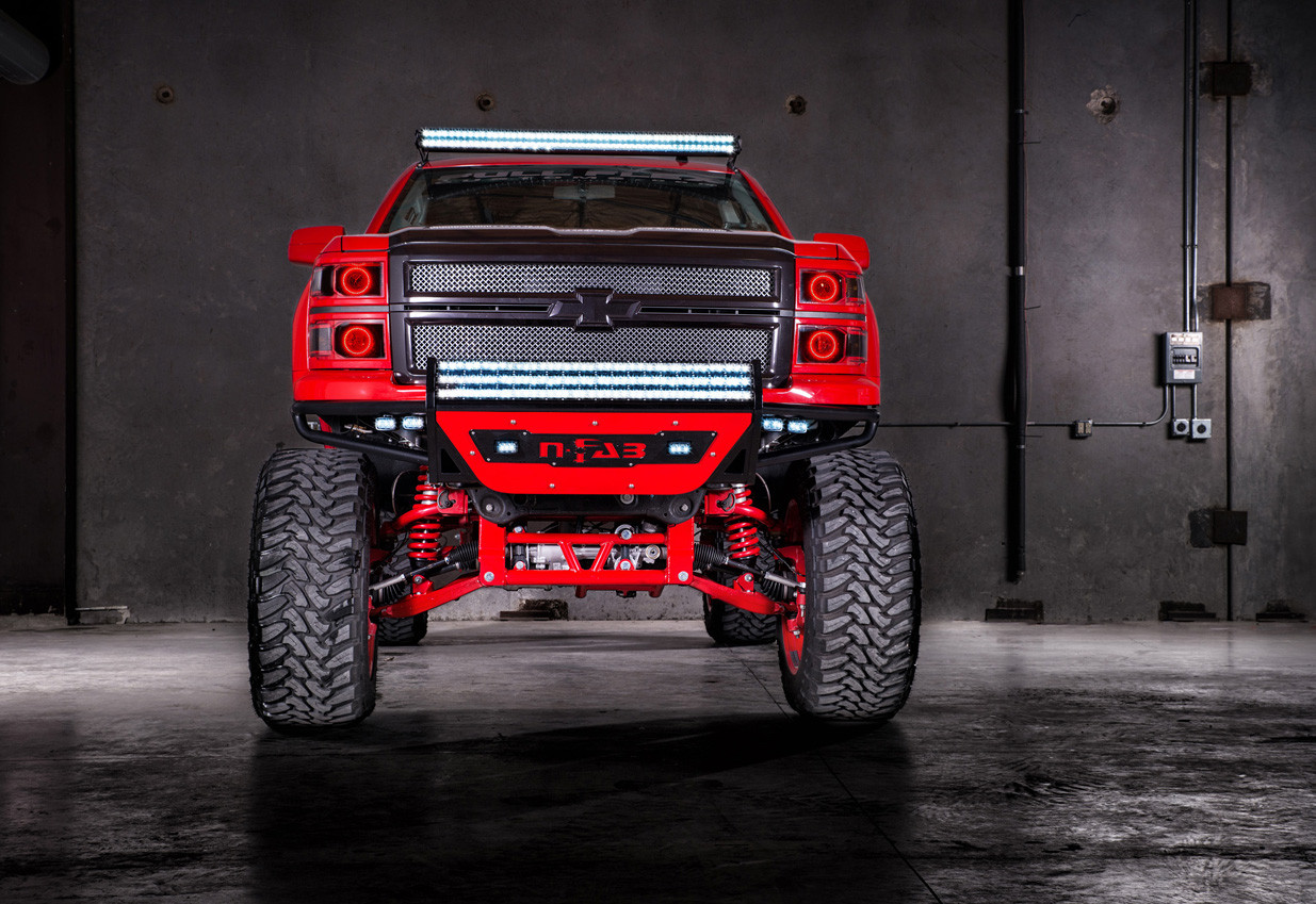 Chevy Silverado With Custom mesh Grille - Photo by Robbie Bryant