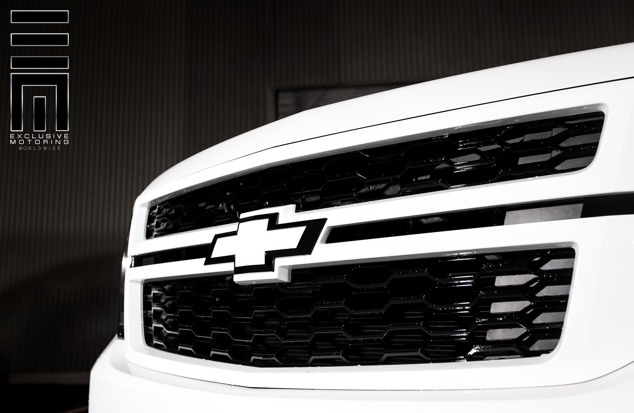 Exclusive Motoring Chevy Suburban Grille - Photo by Exclusive Motoring