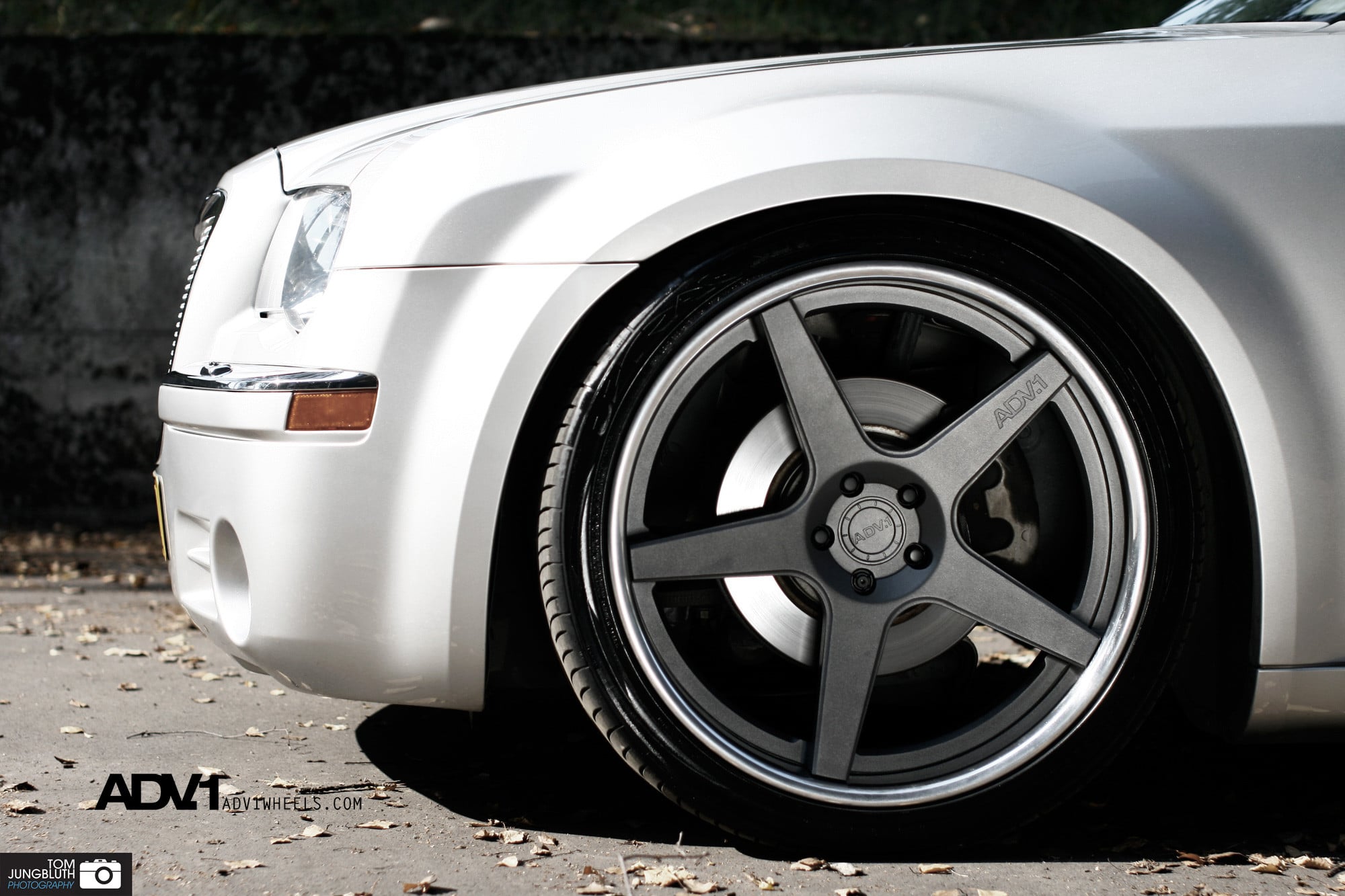 Silver Chrysler 300 with ADV1 Wheels - Photo by ADV.1