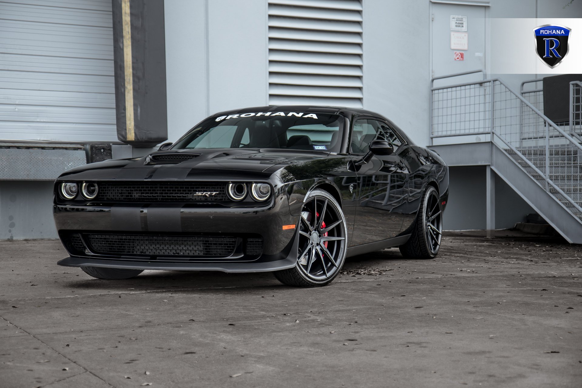 Styling Meets Performance: Black Challenger on Rohana Rims with