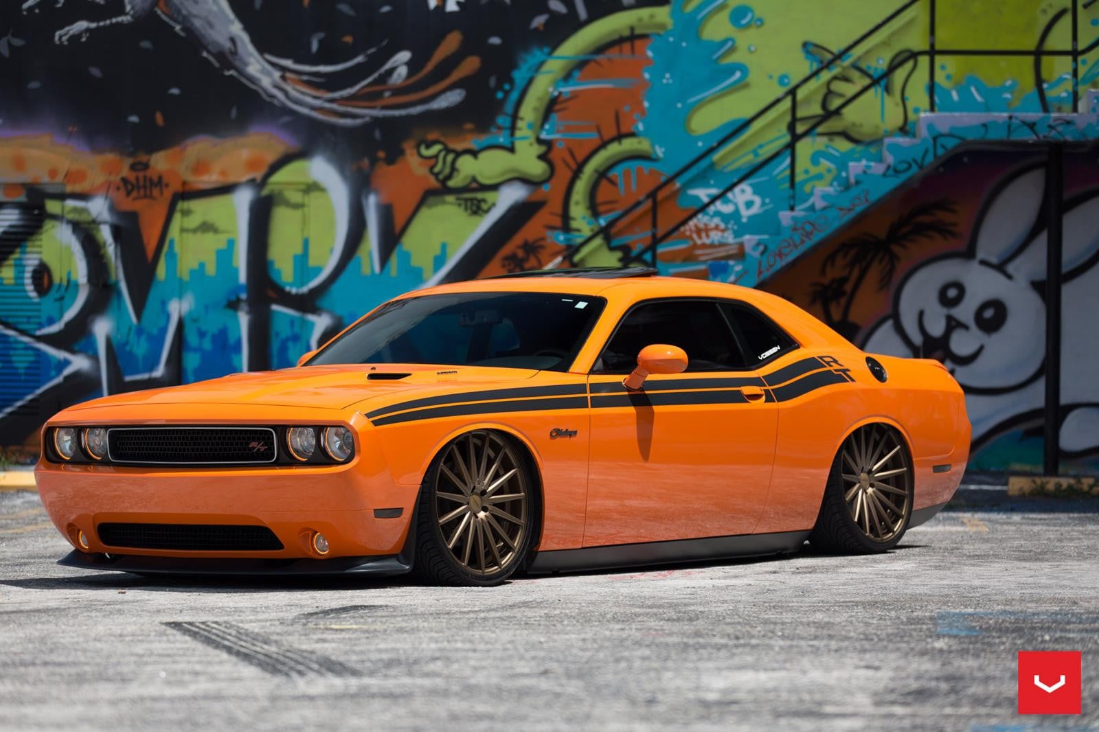 Slammed Dodge Challenger R/T on Air Suspension - Photo by Vossen