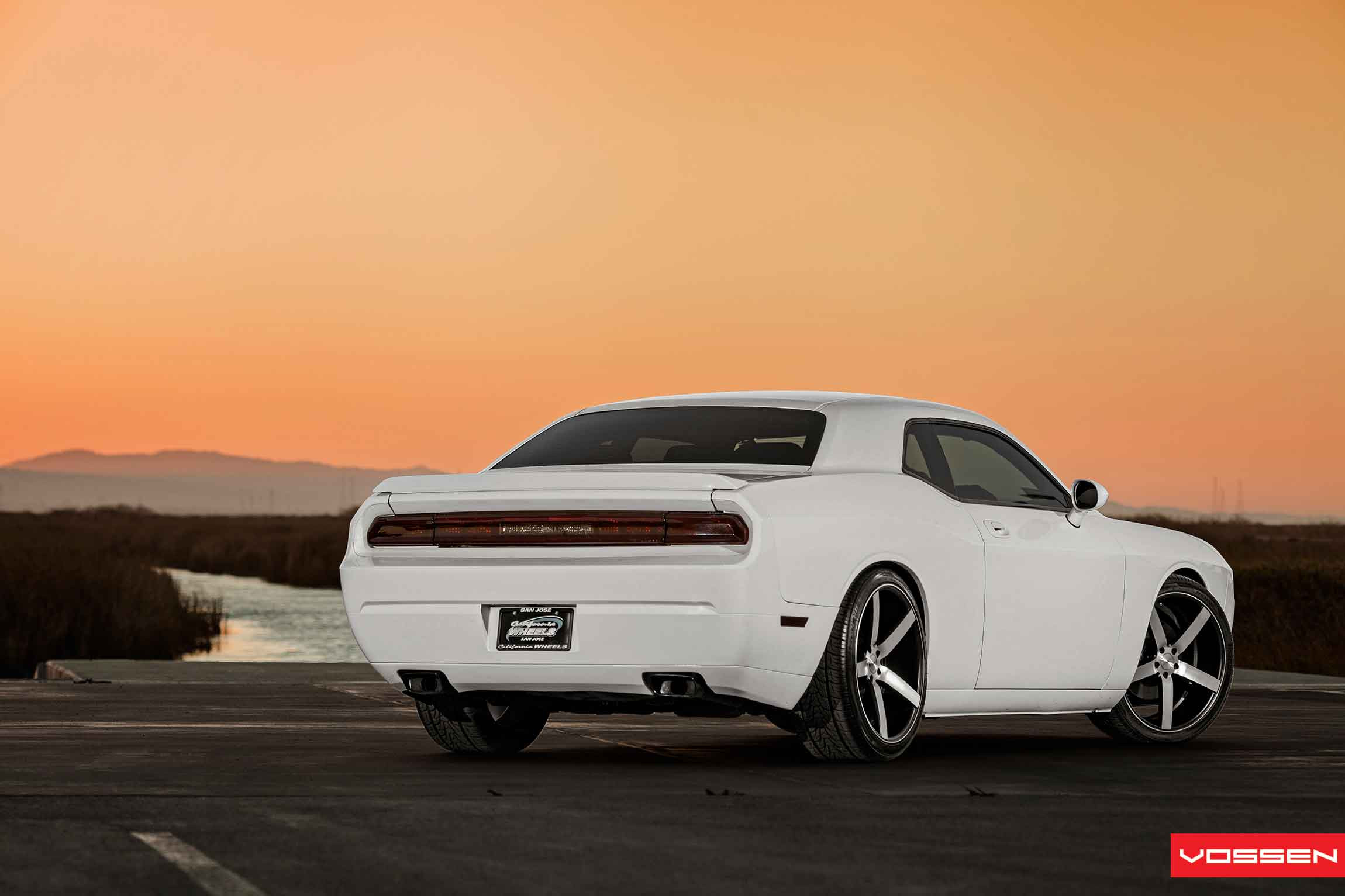 Rear Lip Spoiler on White Dodge Challenger - Photo by Vossen
