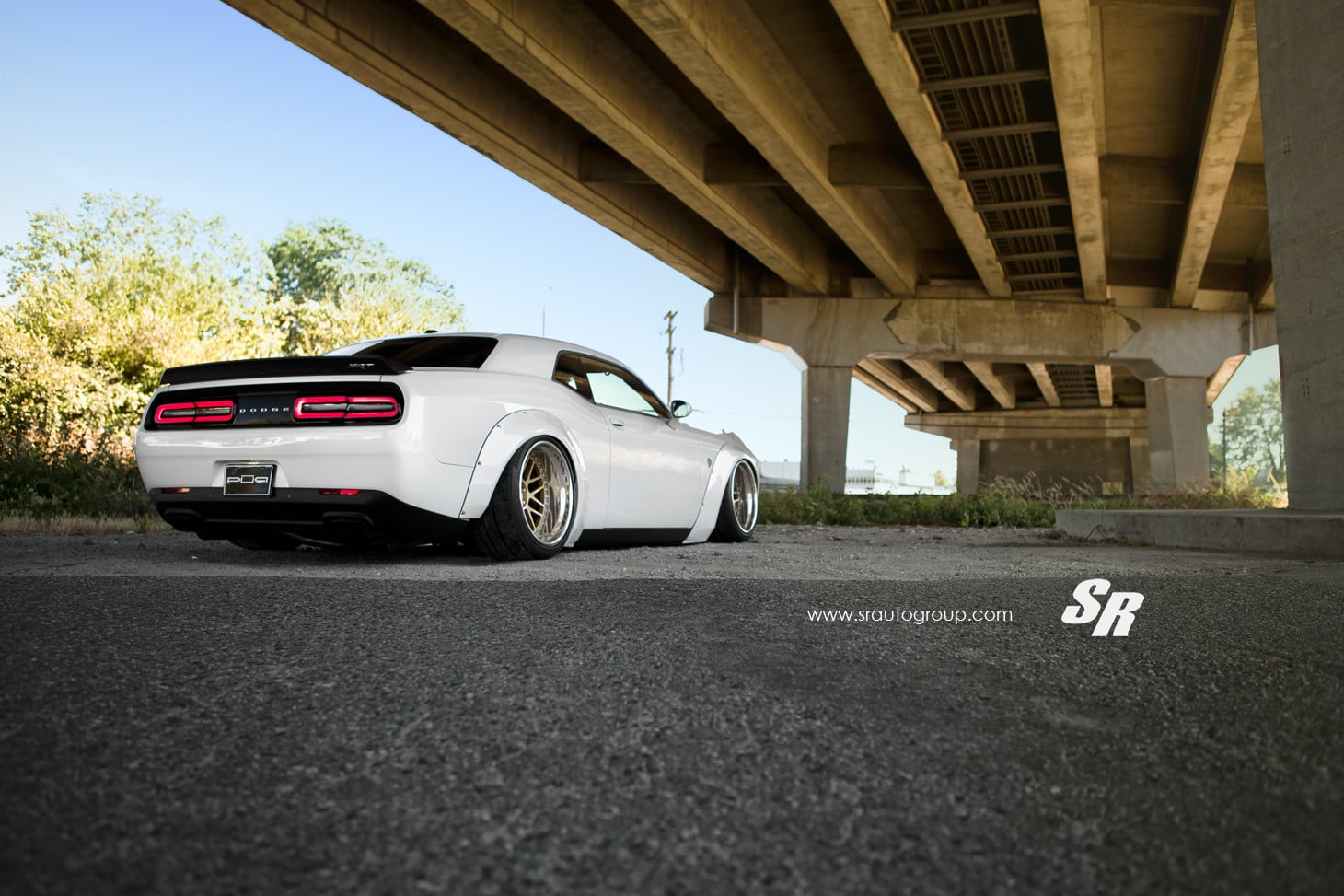 Muscular Dodge Challenger hellcat - Photo by SR Auto Group