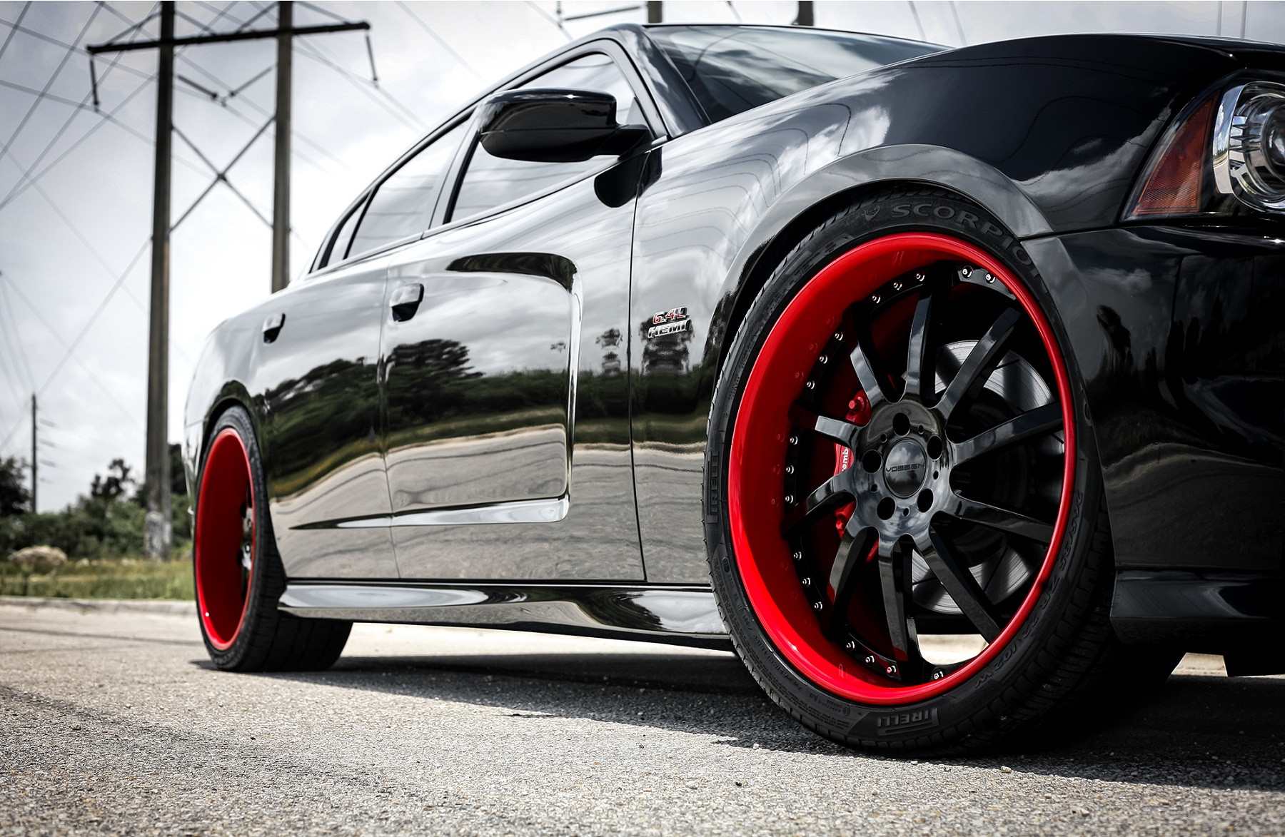 6.4L Hemi logo on Dodge Charger - Photo by Vossen