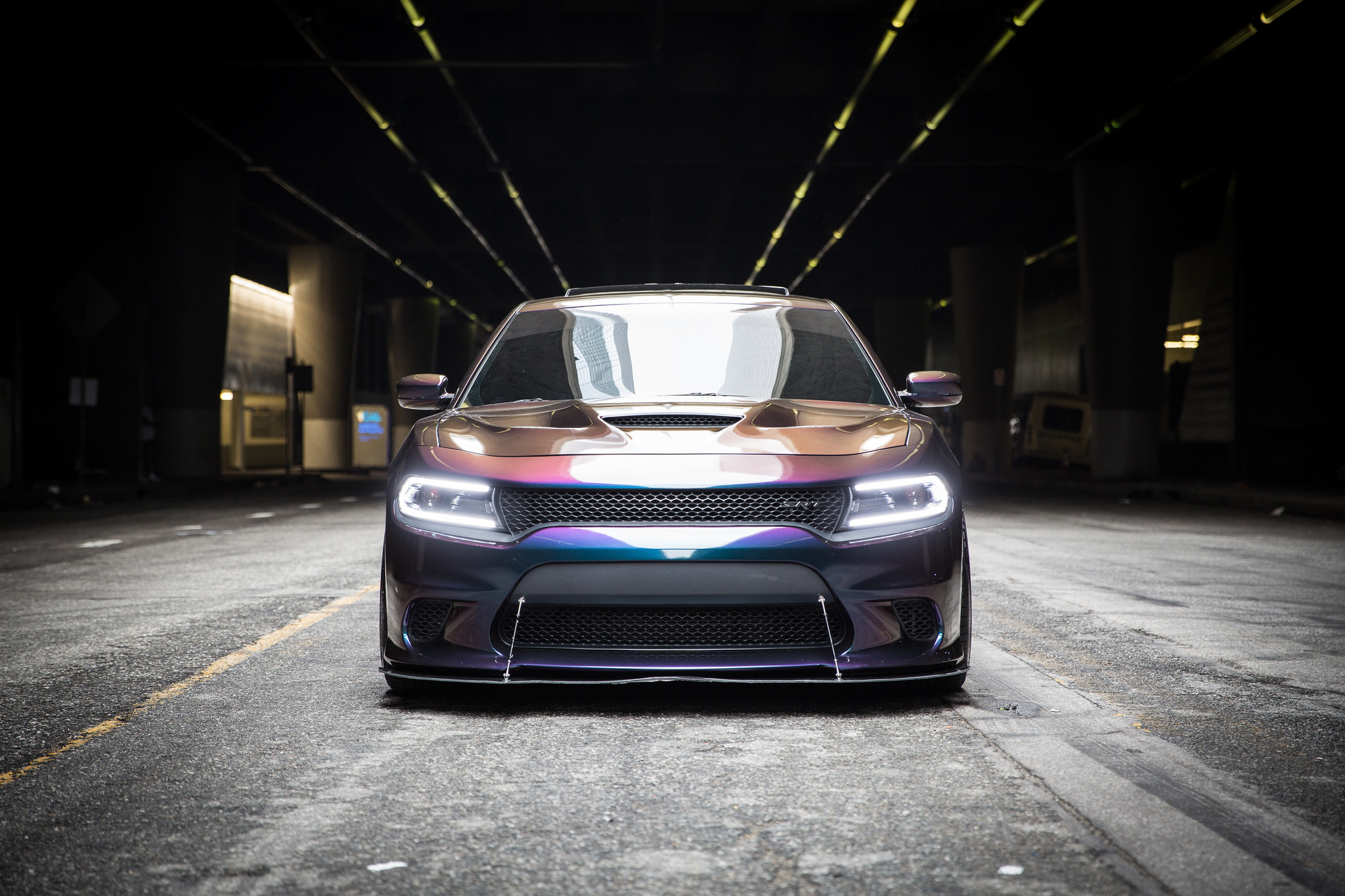 Aftermarket Mesh Grille on Chameleon Dodge Charger SRT - Photo by Vertini Wheels