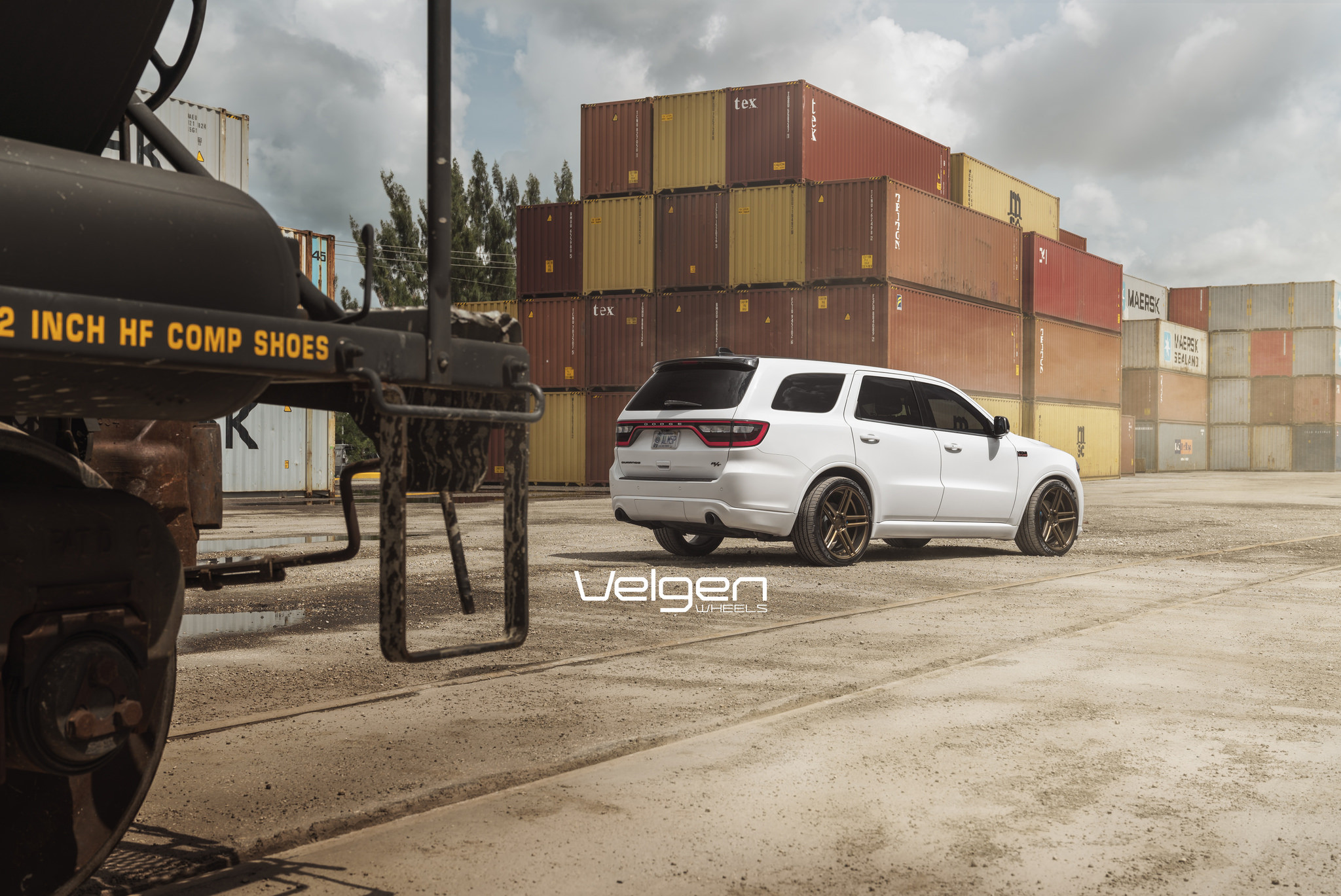 Roofline Spoiler with Light on White Dodge Durango - Photo by Velgen